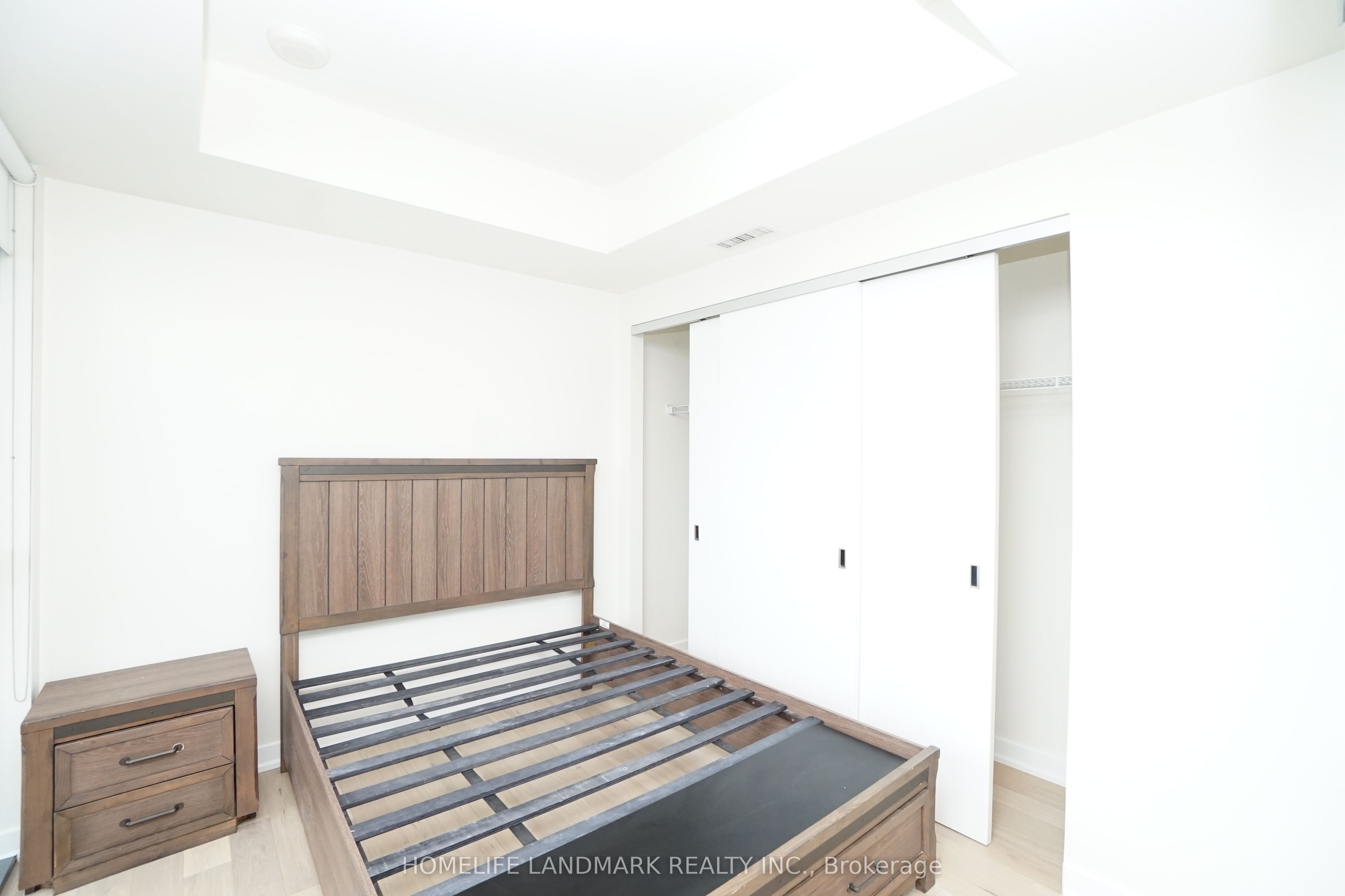 101 Charles Street E 3510 Property Photo 14