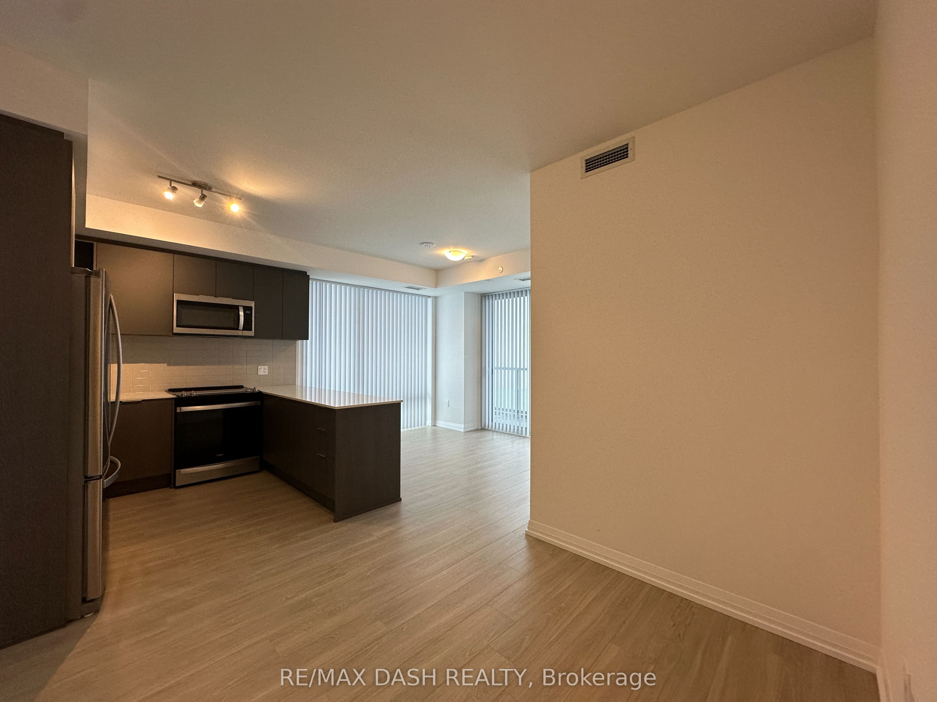 25 Holly Street 2009 Property Photo 13