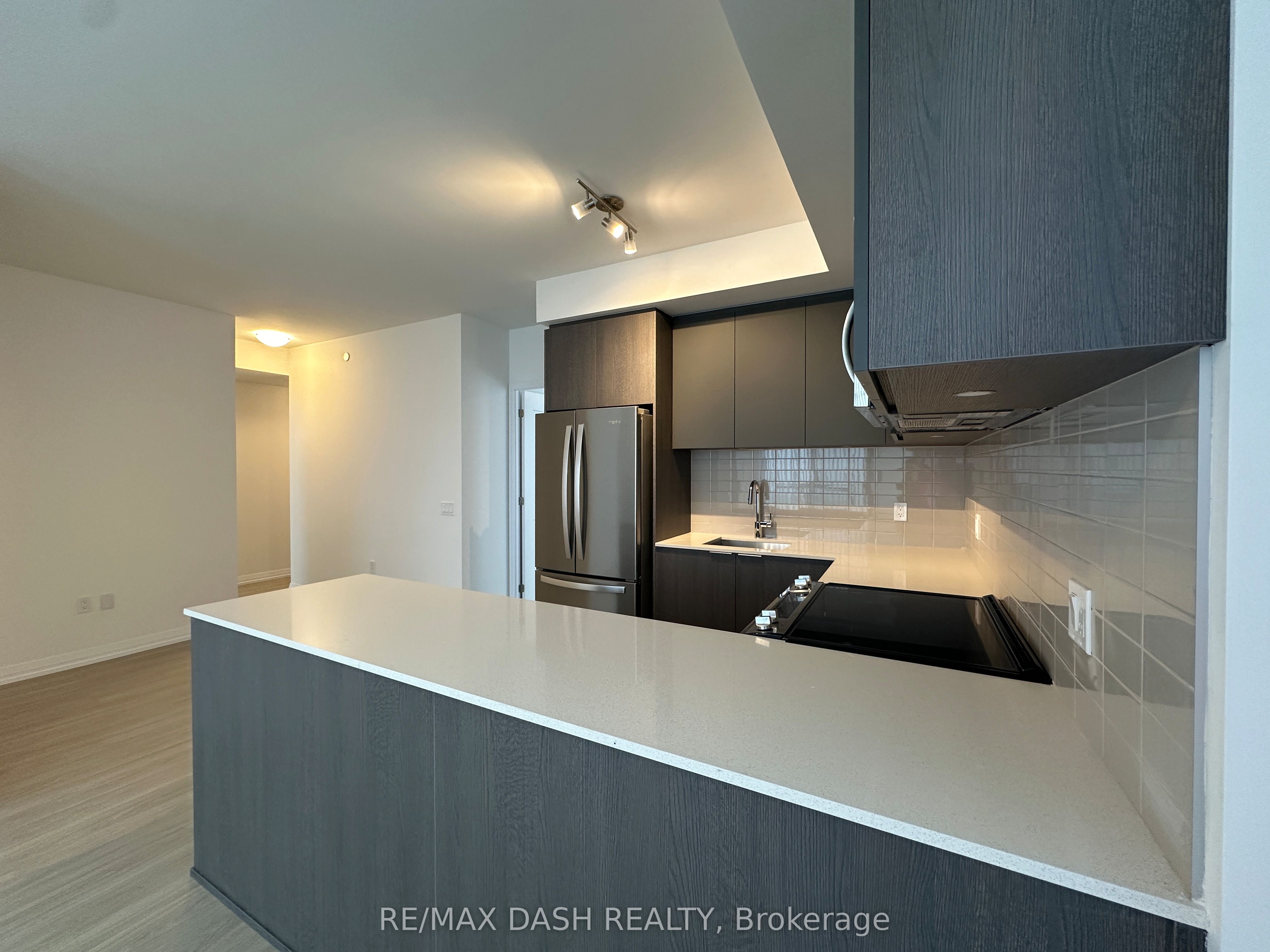 25 Holly Street 2009 Property Photo 22
