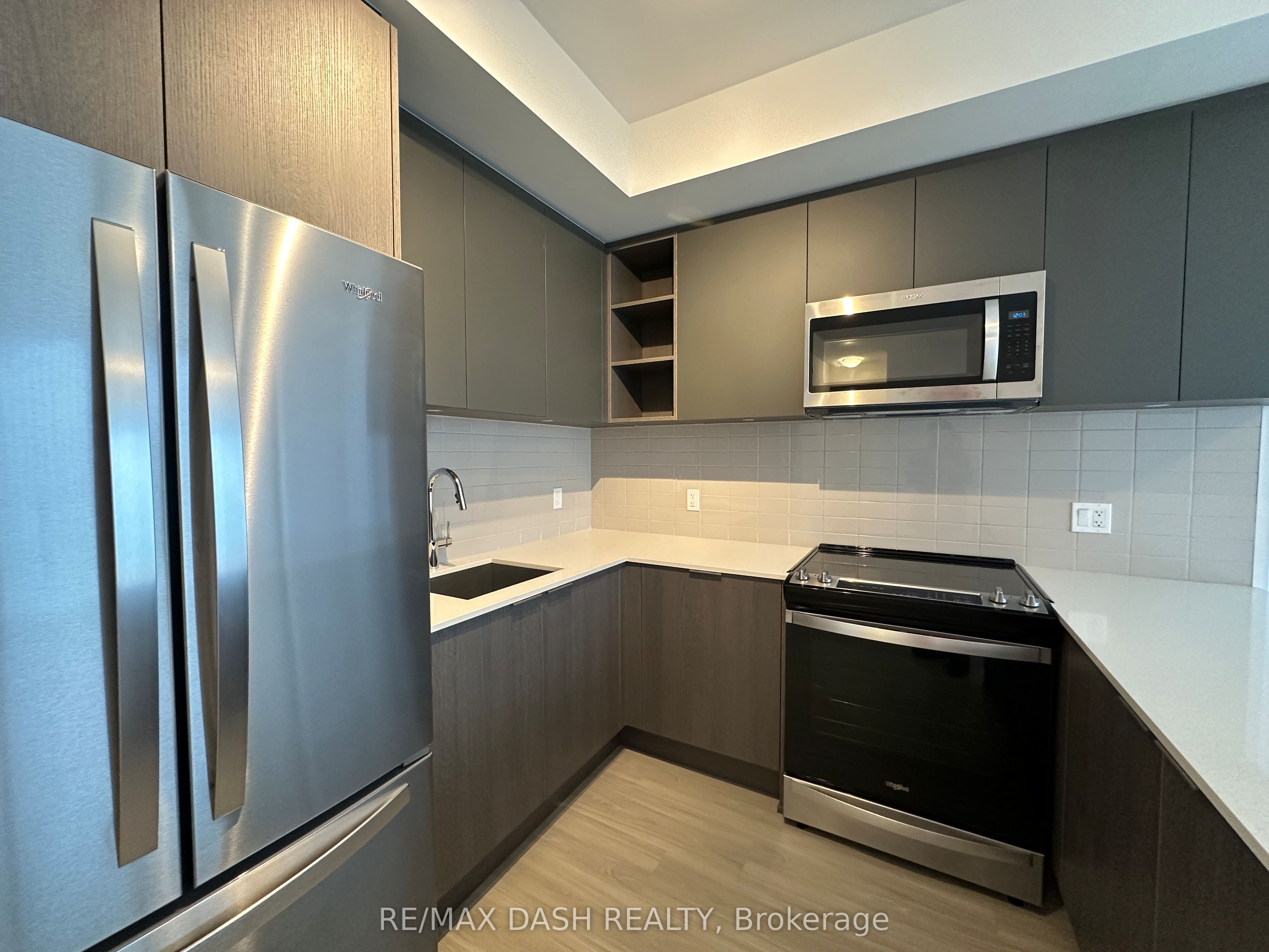 25 Holly Street 2009 Property Photo 24