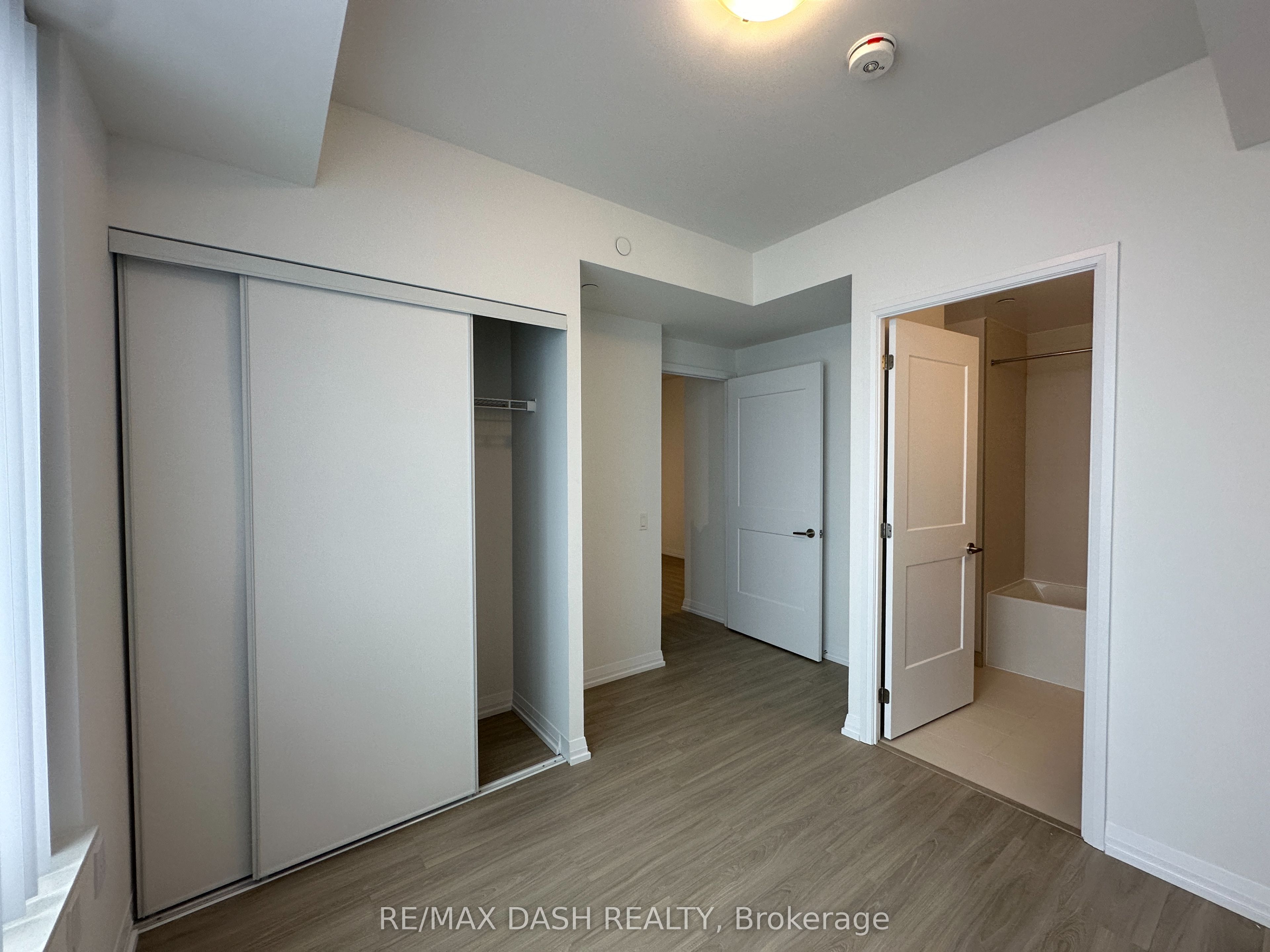 25 Holly Street 2009 Property Photo 28