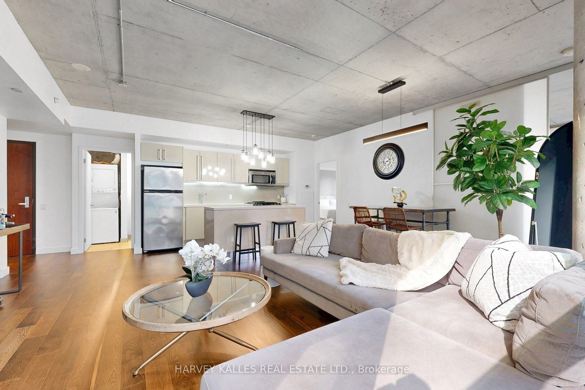 25 Oxley Street 410 Property Photo 11