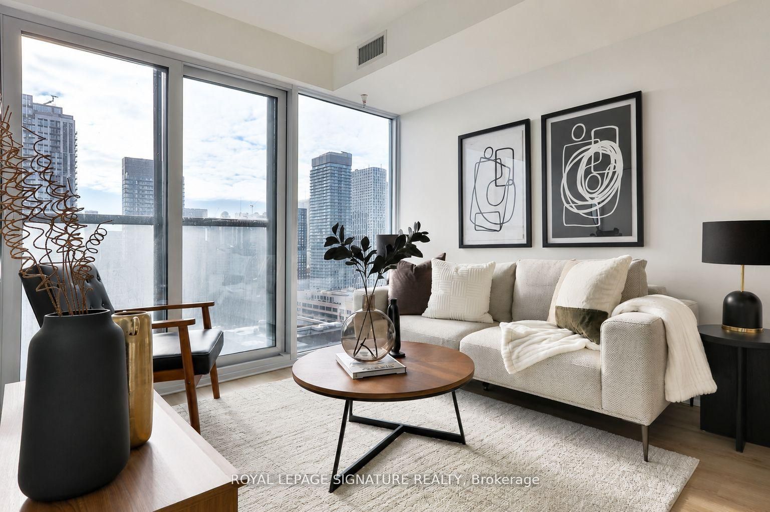 319 Jarvis Street 2916 Property Photo 1