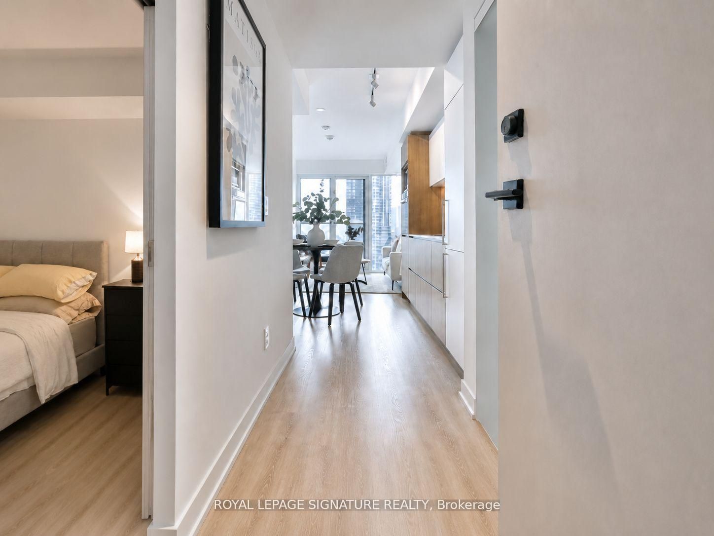 319 Jarvis Street 2916 Property Photo 2