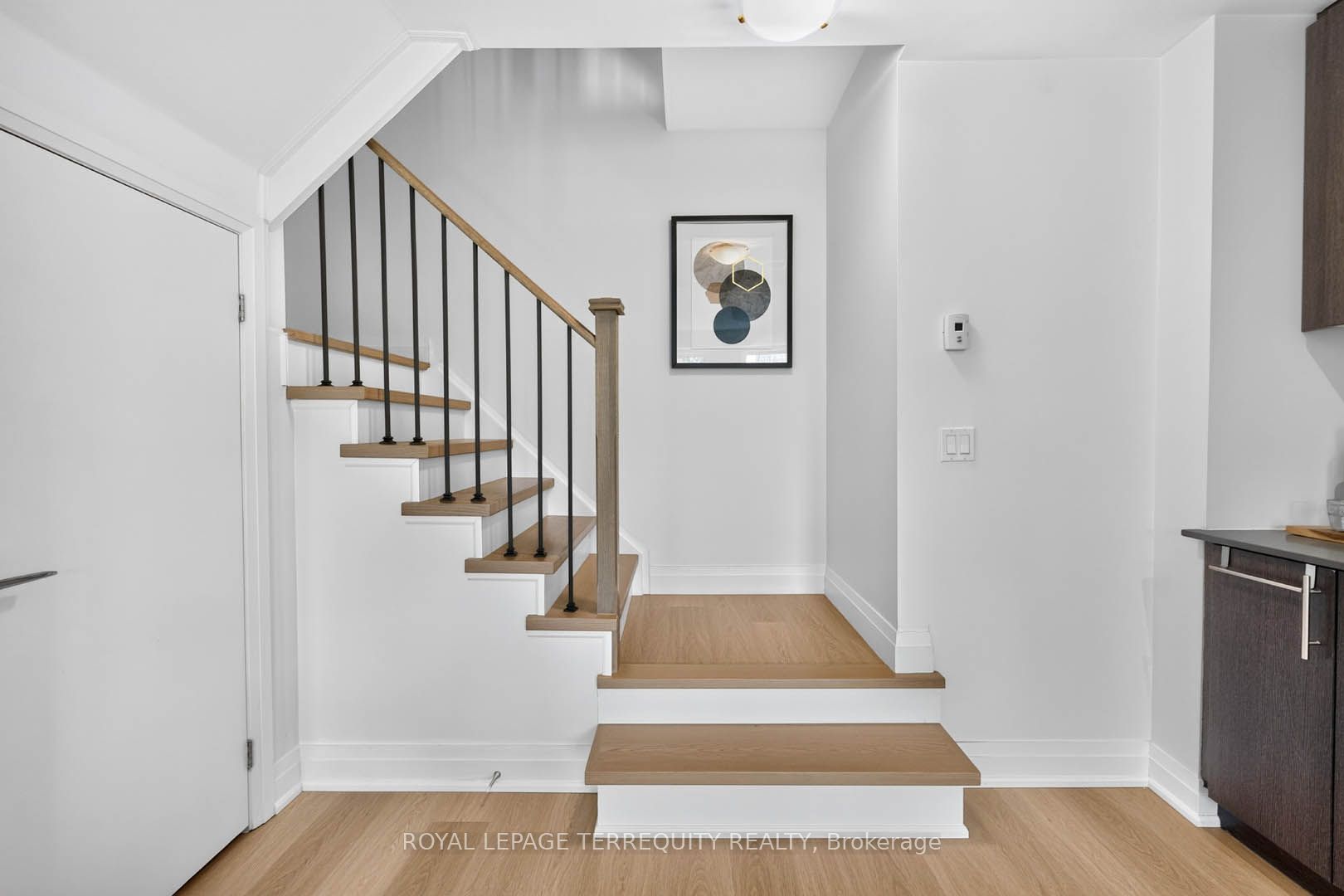780 Sheppard Avenue E 16 Property Photo 18