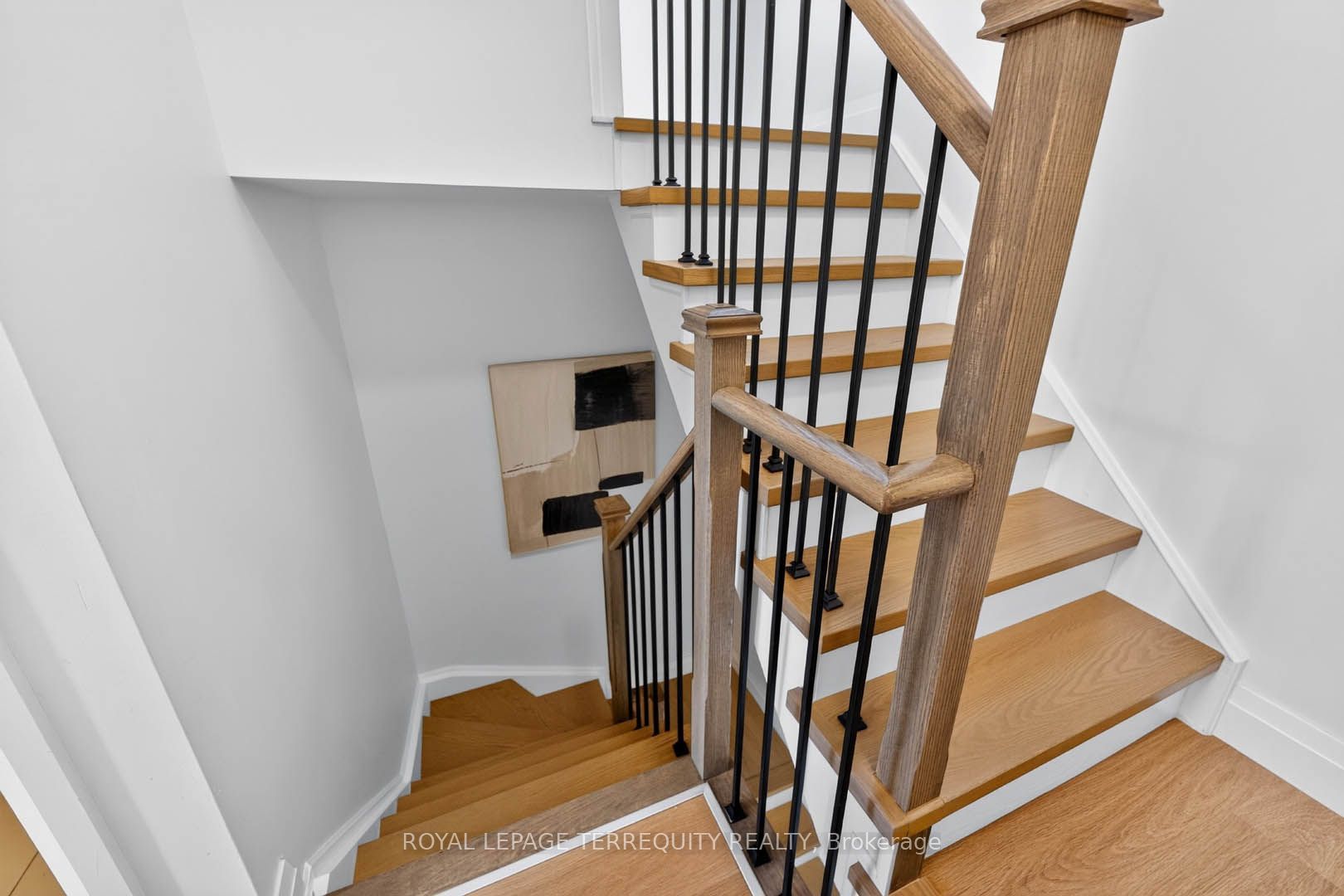 780 Sheppard Avenue E 16 Property Photo 19