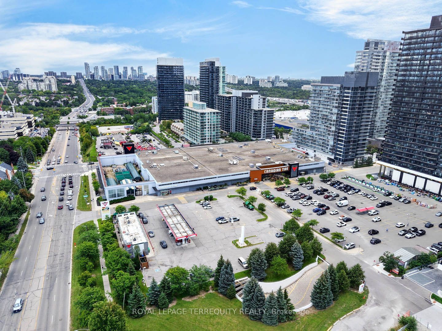 780 Sheppard Avenue E 16 Property Photo 43