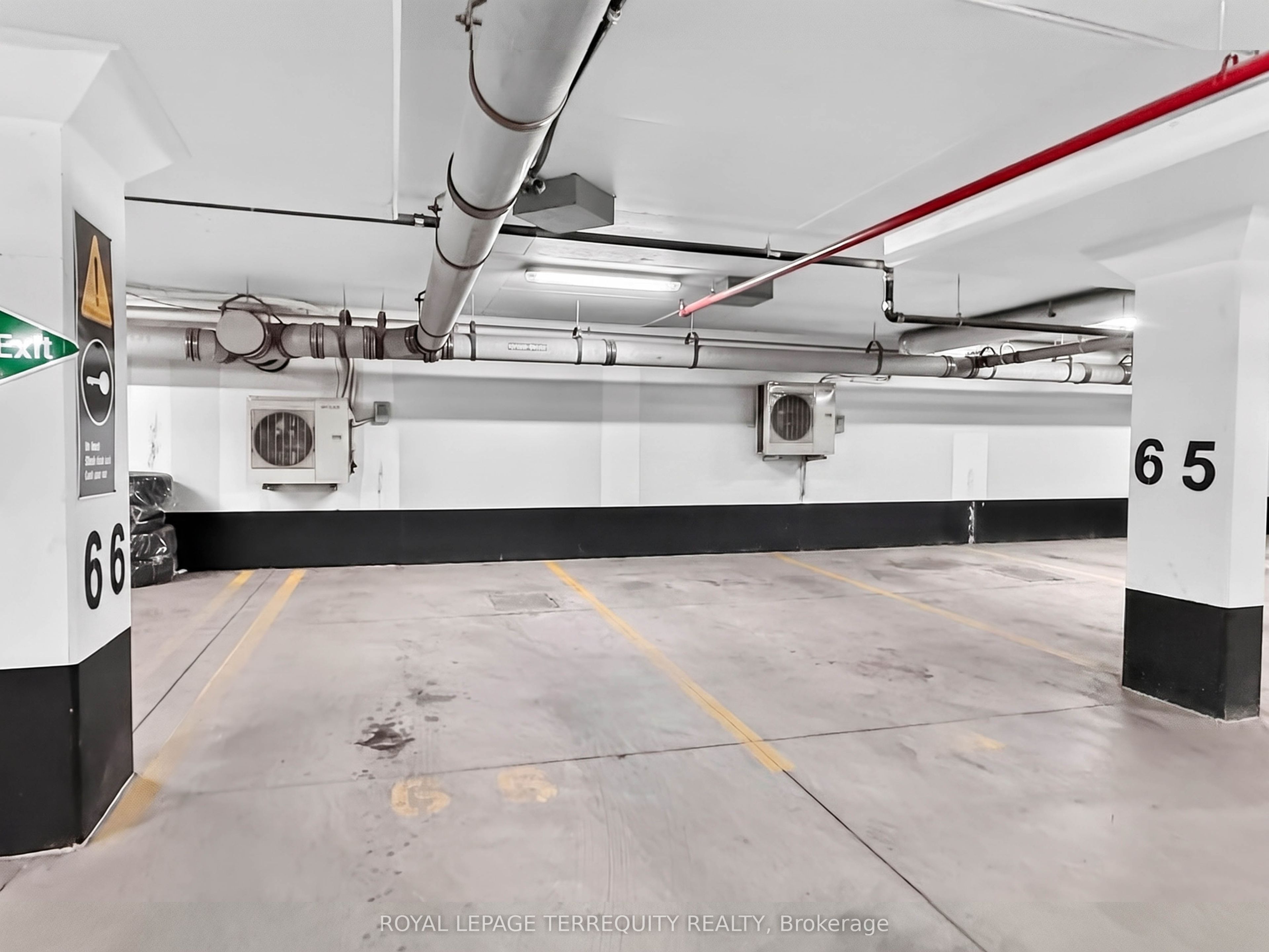 780 Sheppard Avenue E 16 Property Photo 49