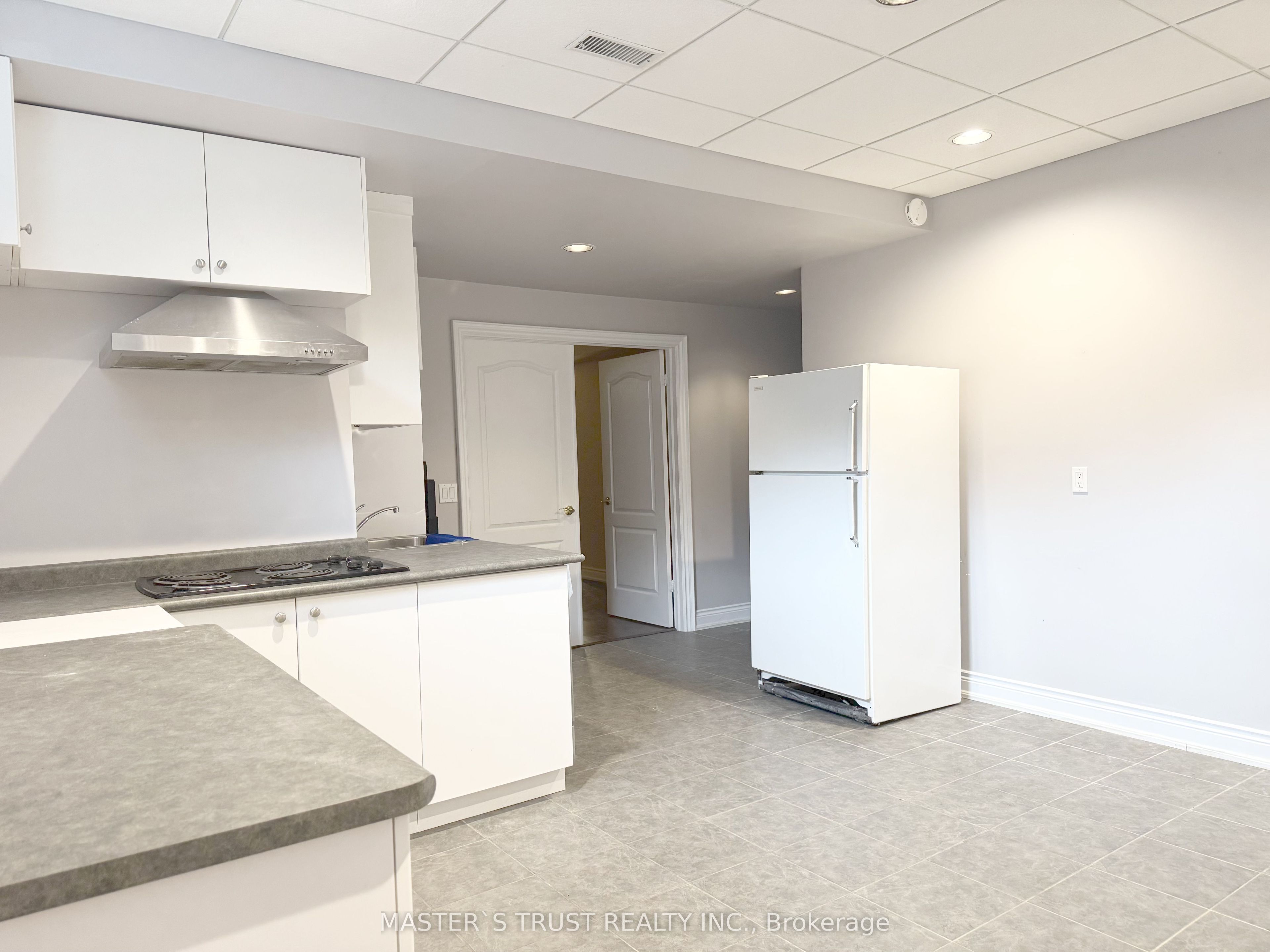 6 Cadmus Road Property Photo 3