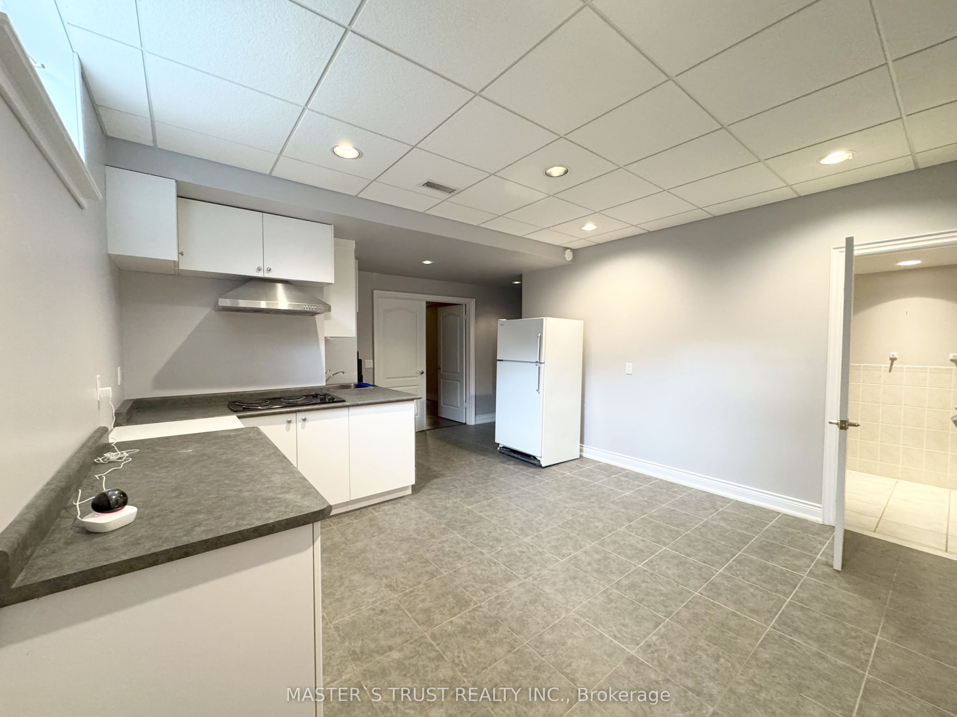 6 Cadmus Road Property Photo 6