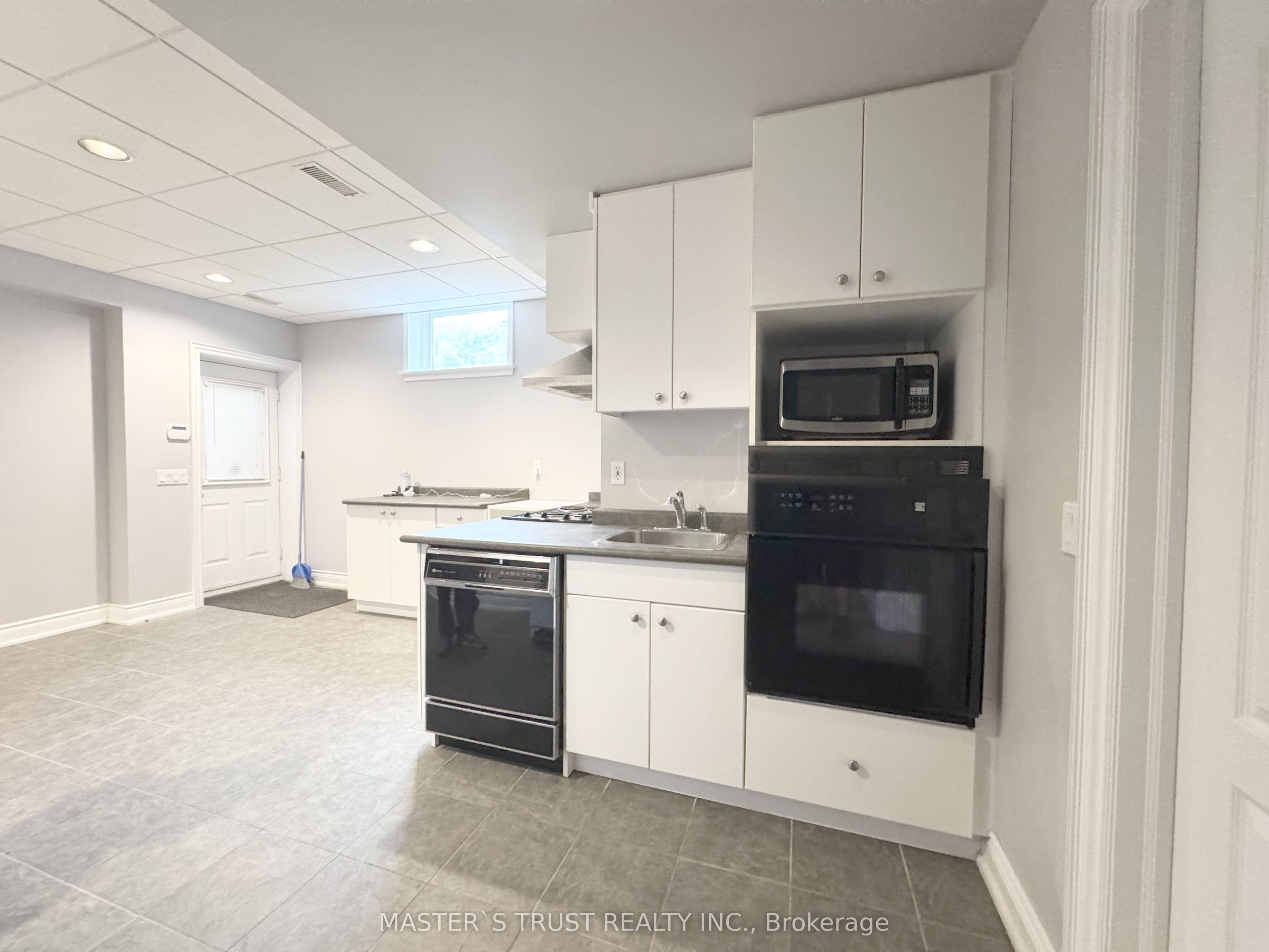 6 Cadmus Road Property Photo 7