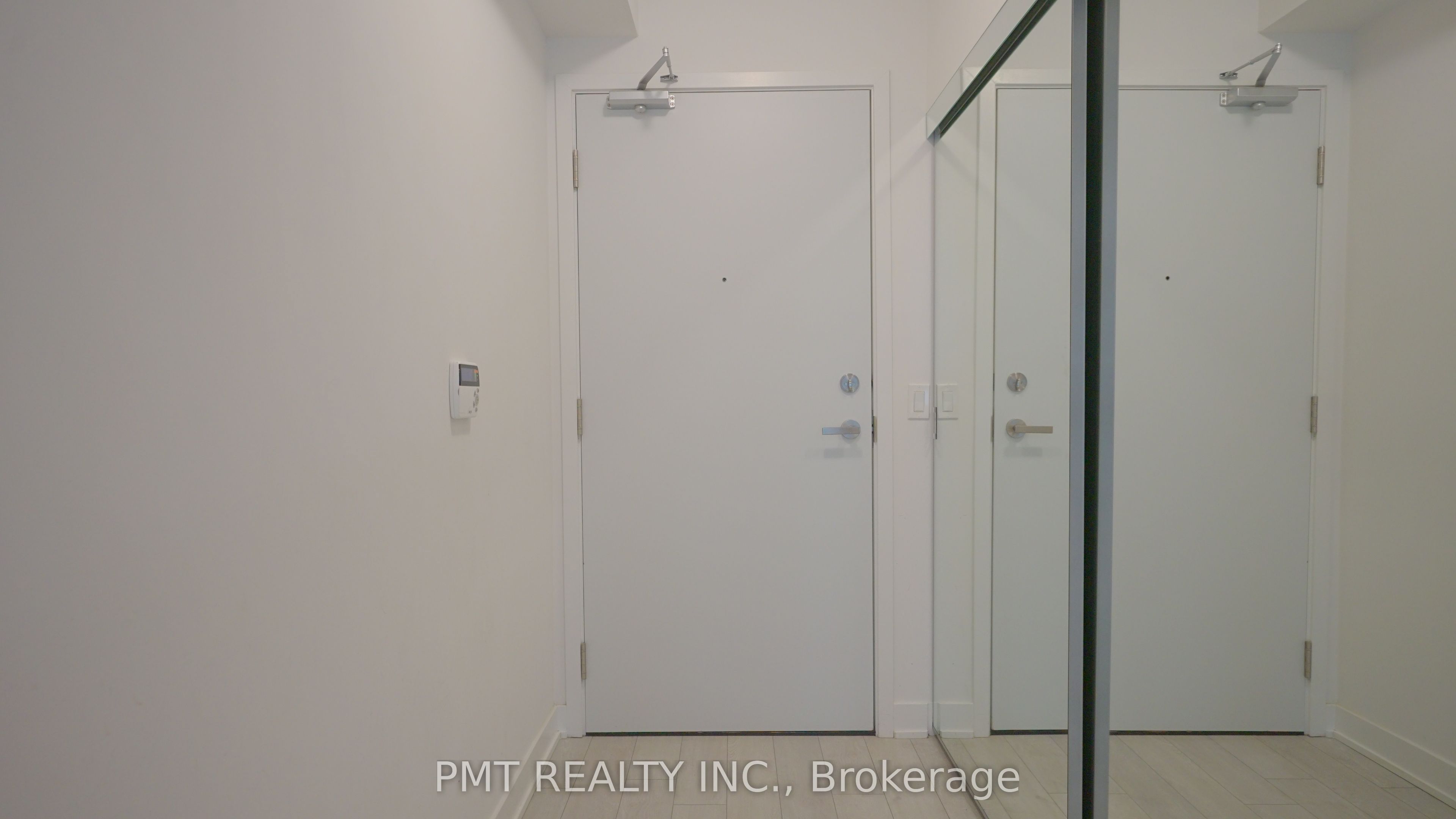 99 Broadway Avenue 1708 Property Photo 16
