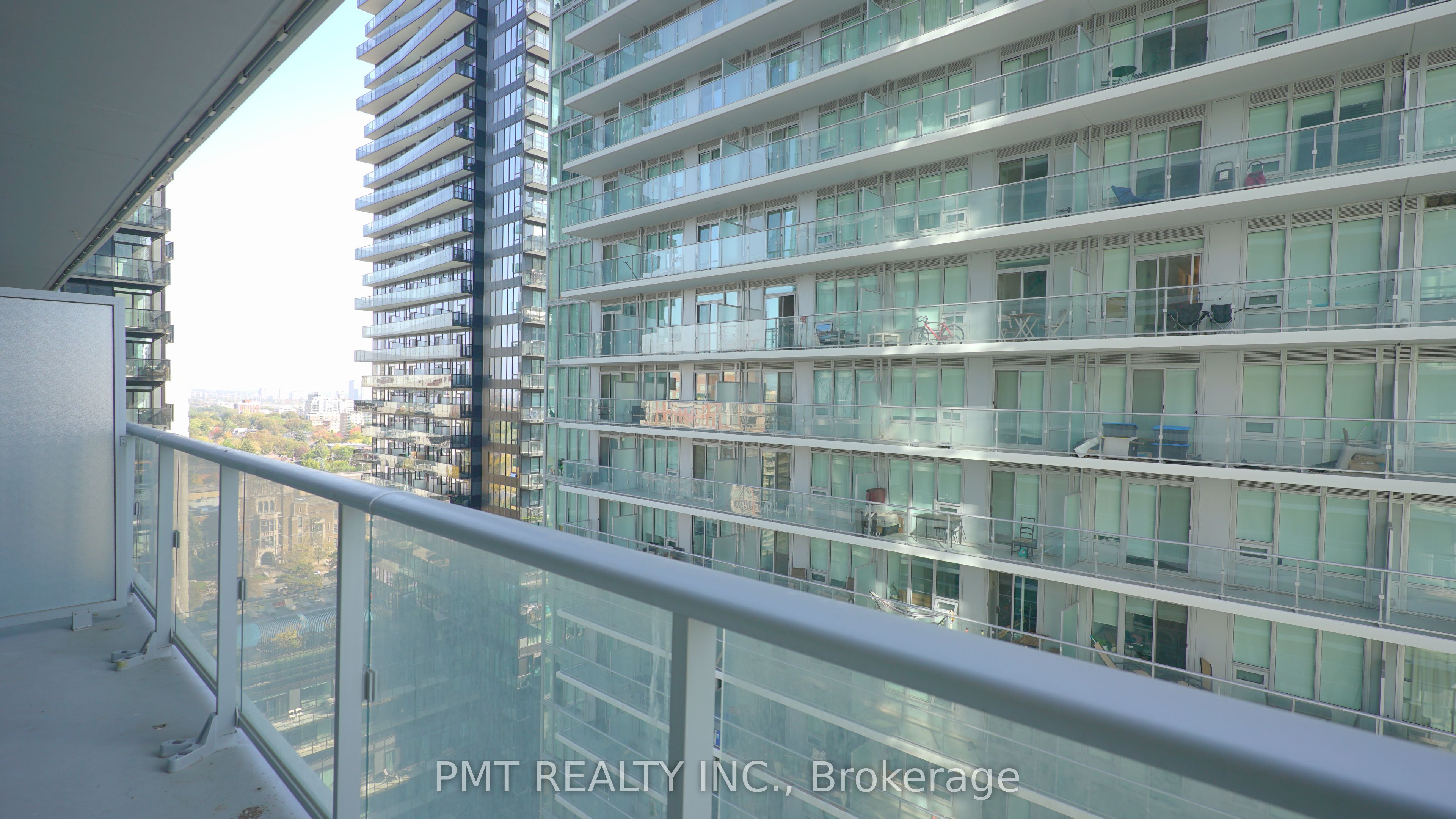 99 Broadway Avenue 1708 Property Photo 19