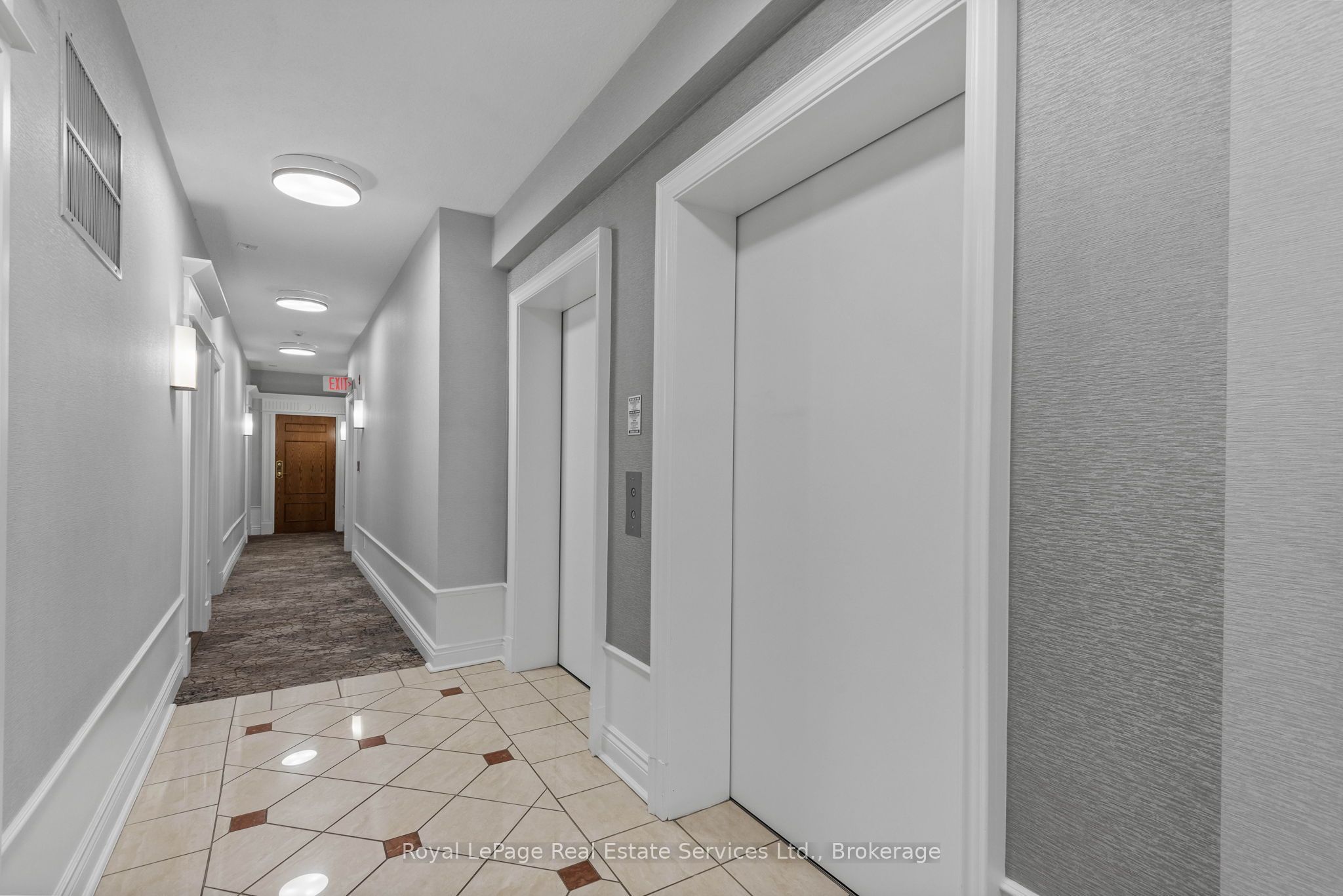 115 Richmond Street E 808 Property Photo 15