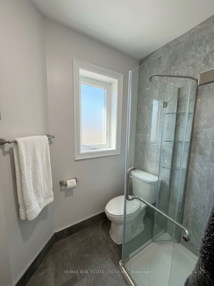 200 Roxton Road Property Photo 10