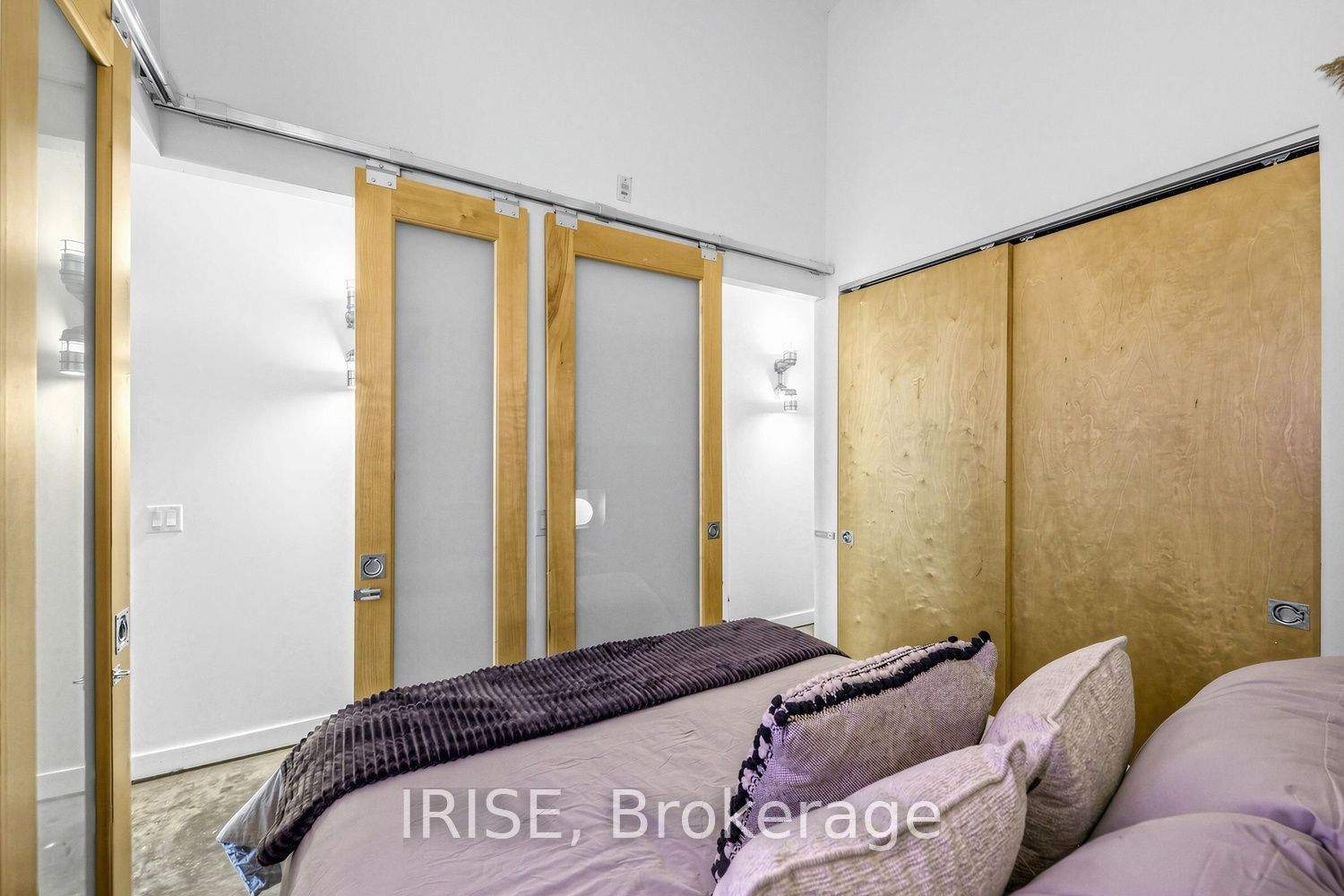 135 Dalhousie Street W 201 Property Photo 12