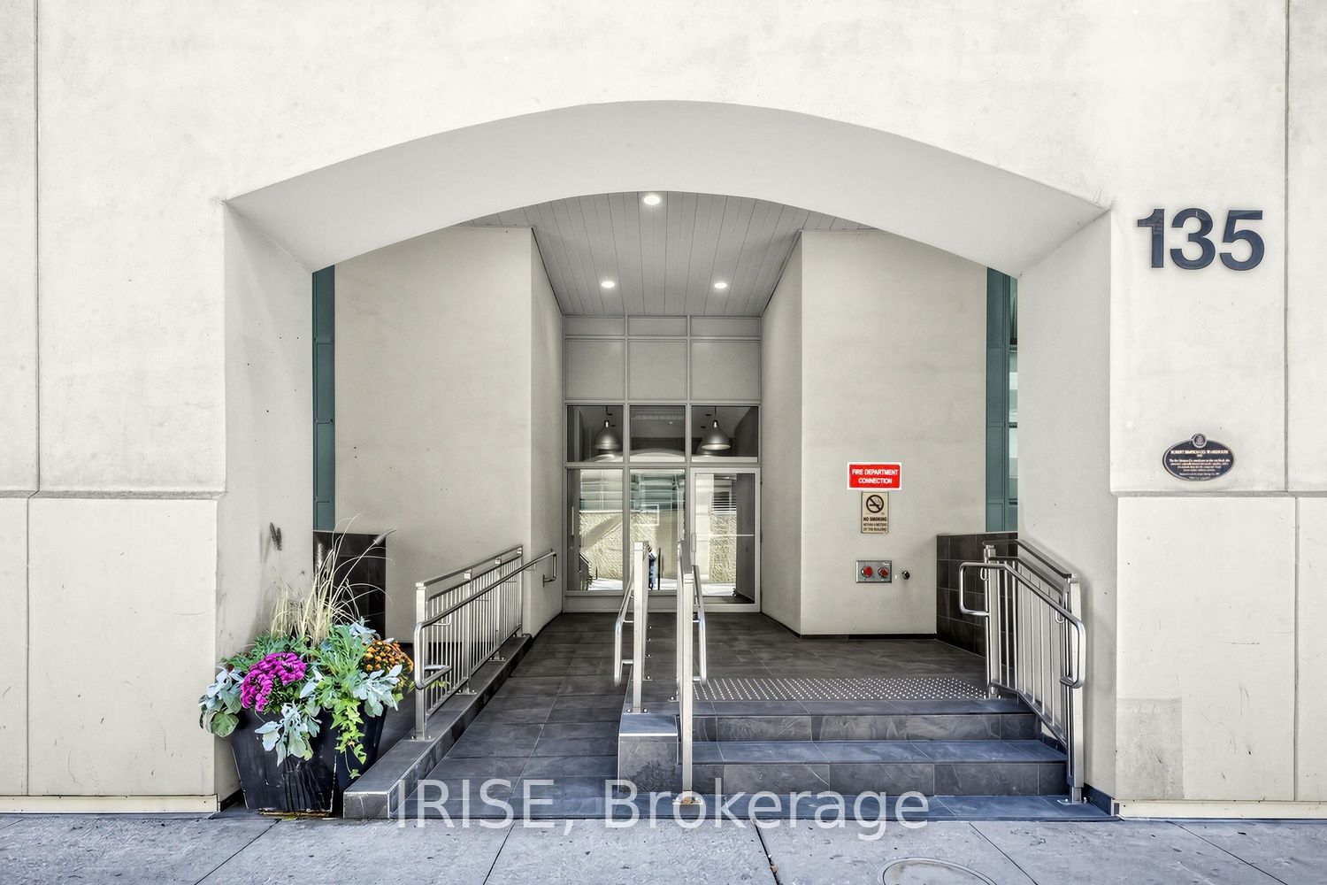 135 Dalhousie Street W 201 Property Photo 22