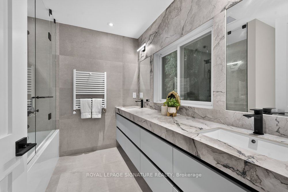 217 Chaplin Crescent Property Photo 28