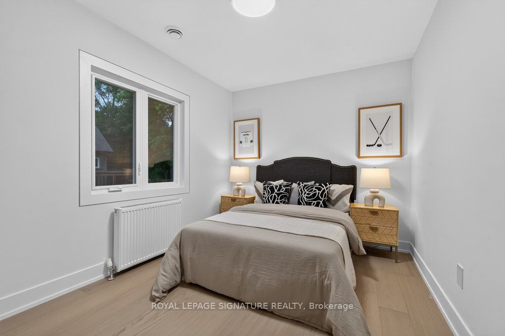 217 Chaplin Crescent Property Photo 33