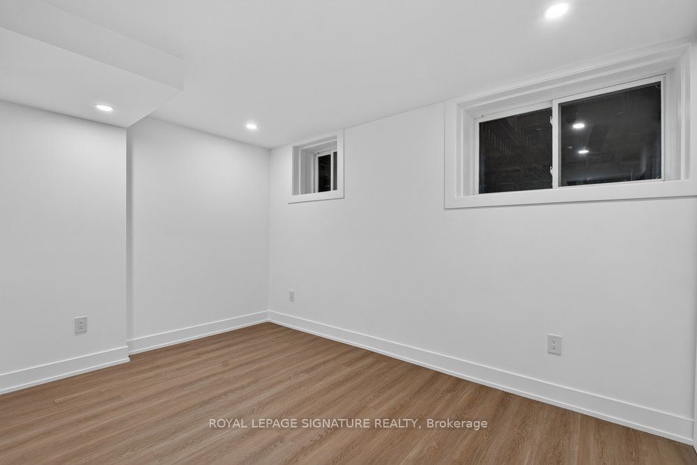 217 Chaplin Crescent Property Photo 43