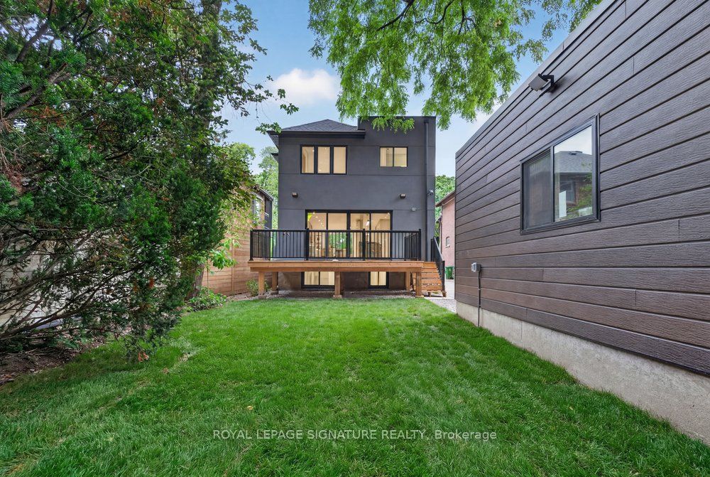 217 Chaplin Crescent Property Photo 49