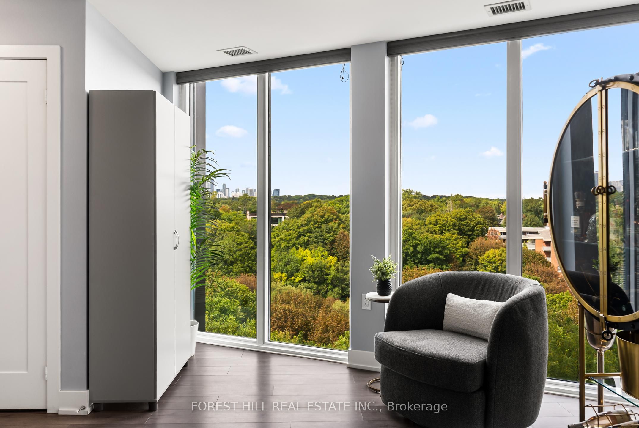 575 Bloor Street E 503 Property Photo 6