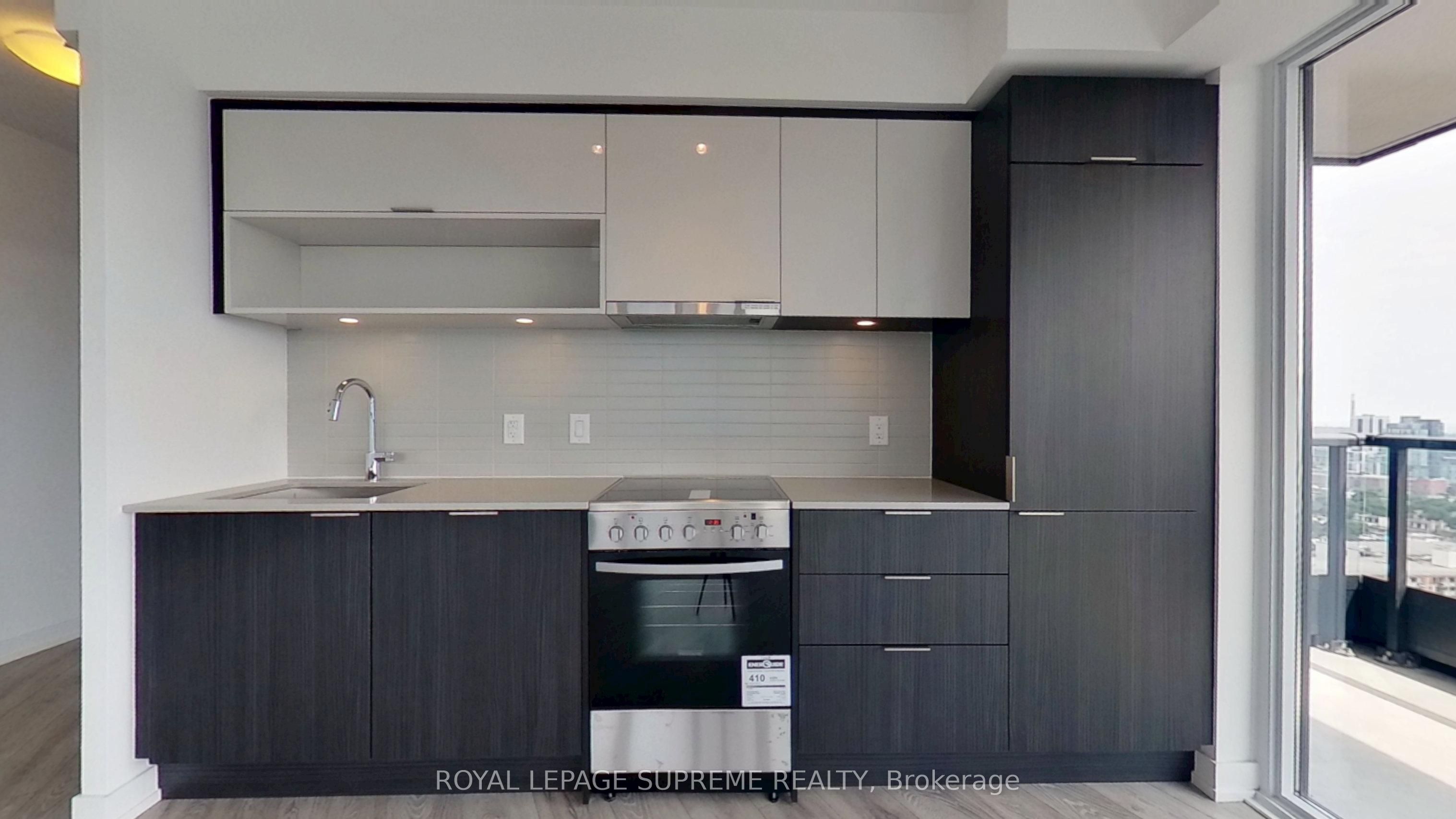 159 Wellesley Street E 2108 Property Photo 5