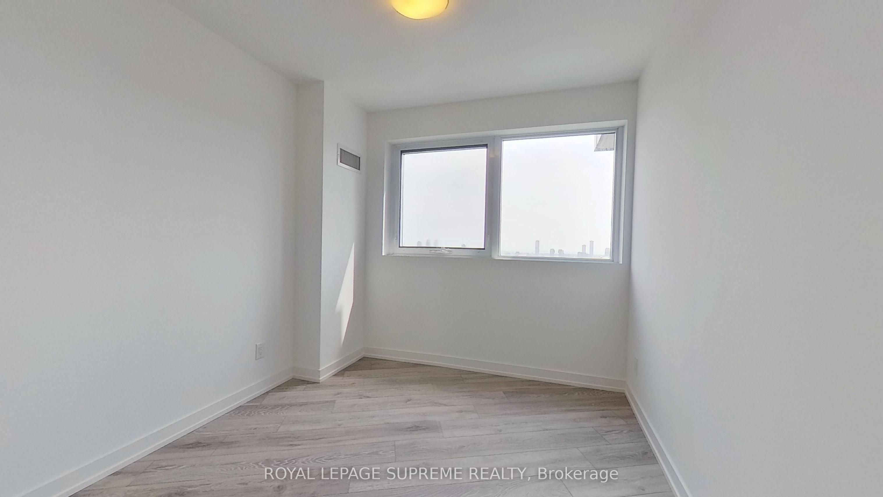 159 Wellesley Street E 2108 Property Photo 10