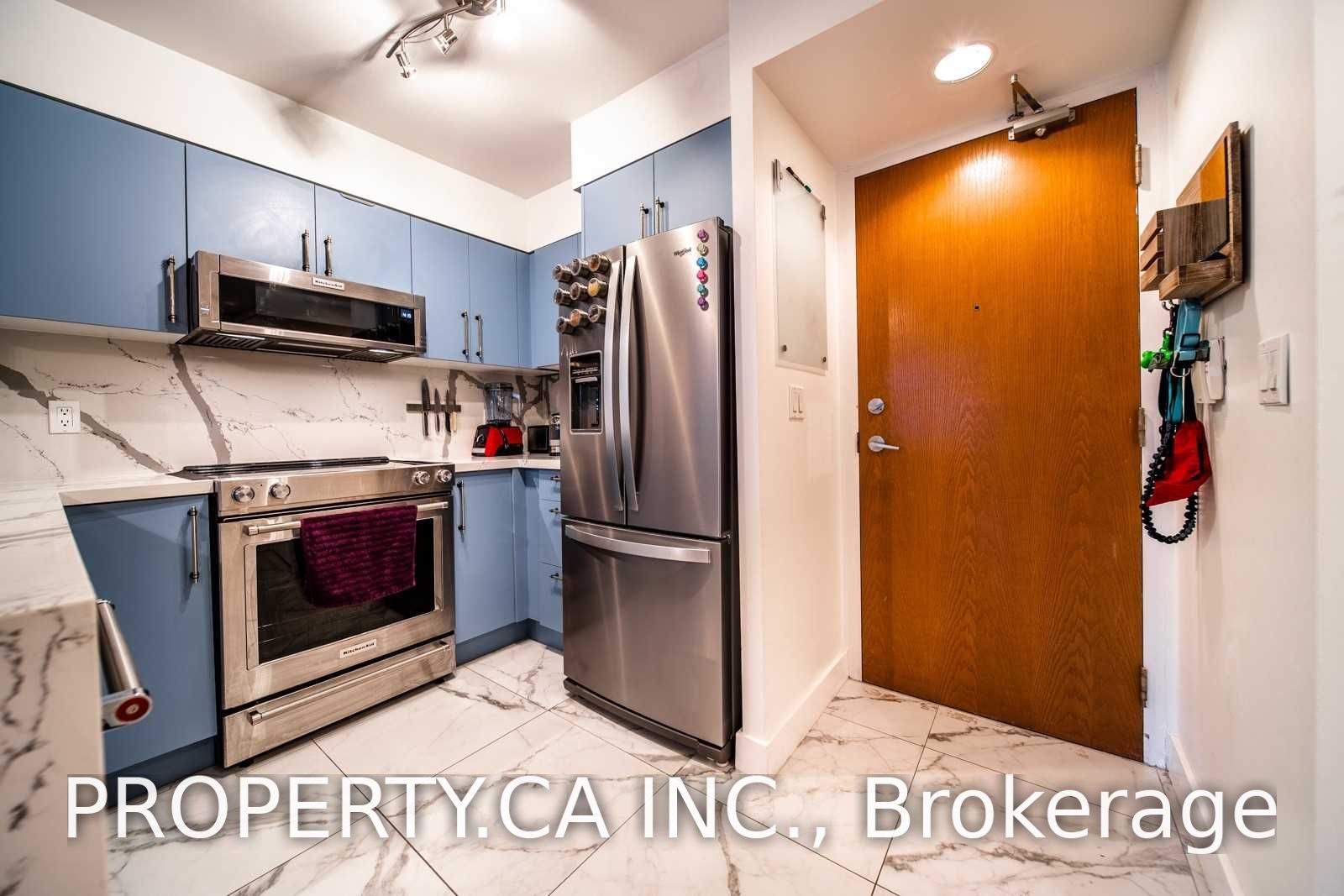 219 Fort York Boulevard 318 Property Photo 1