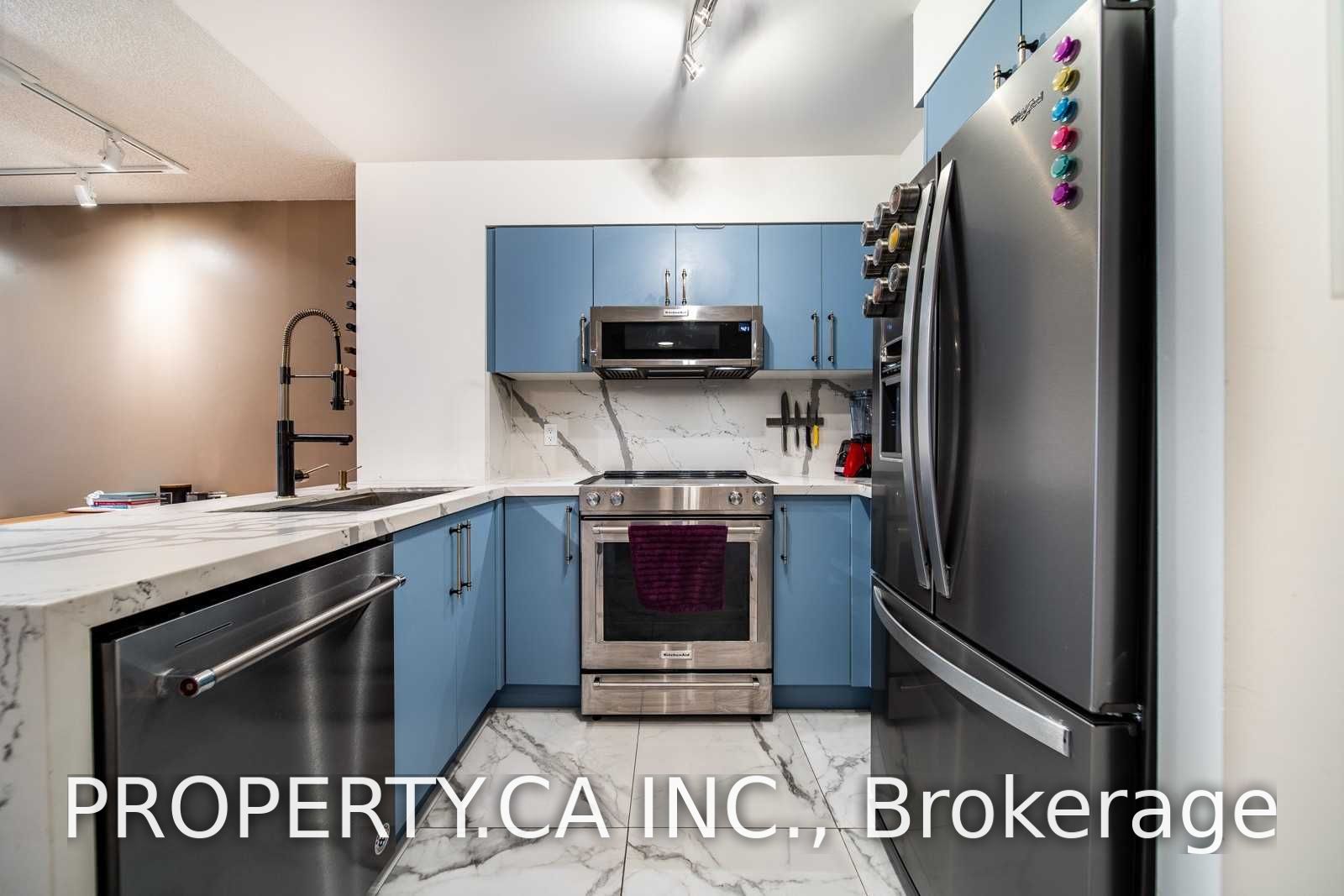 219 Fort York Boulevard 318 Property Photo 3