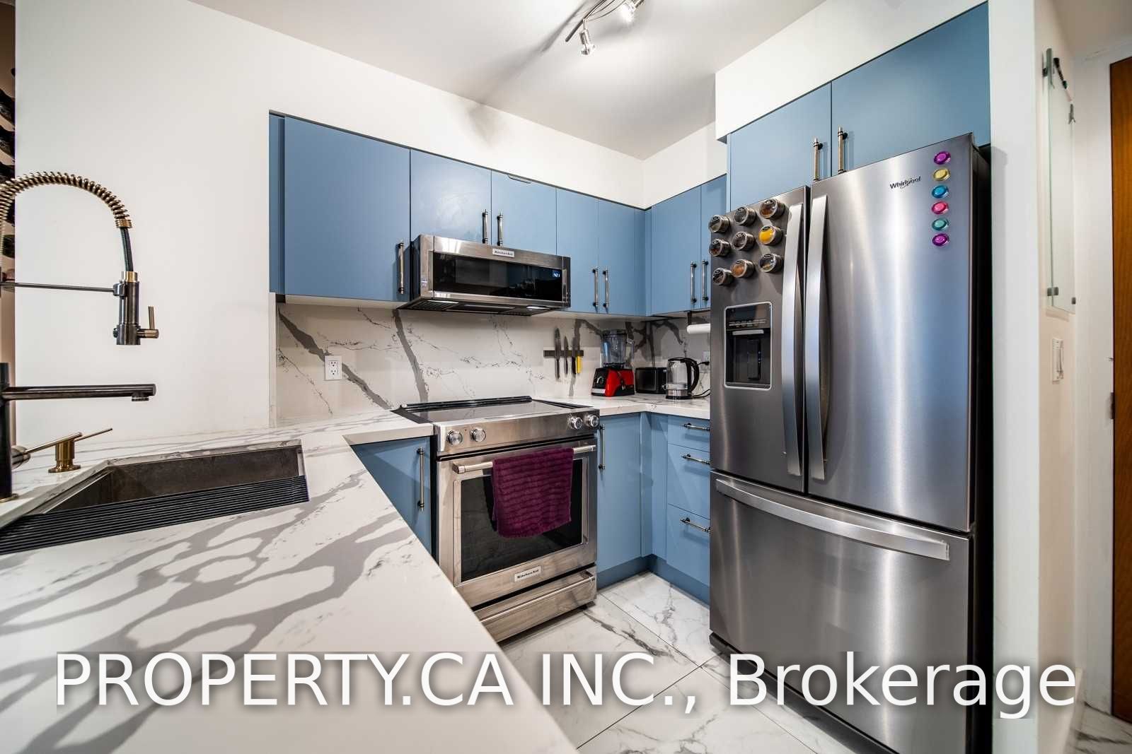 219 Fort York Boulevard 318 Property Photo 4