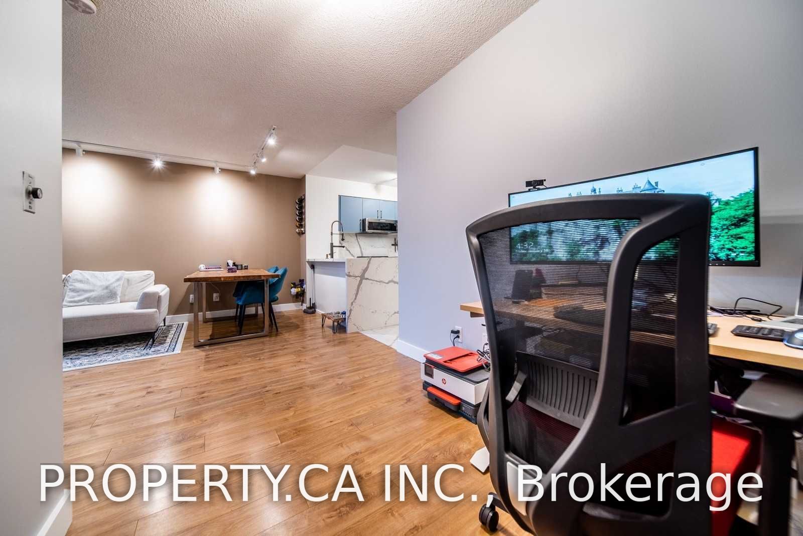 219 Fort York Boulevard 318 Property Photo 16