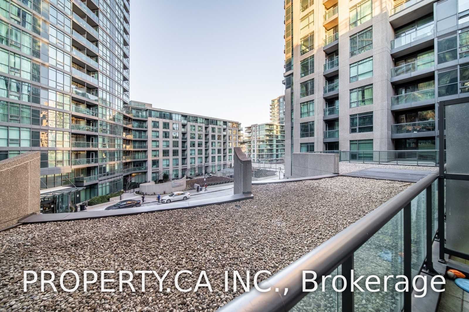 219 Fort York Boulevard 318 Property Photo 21