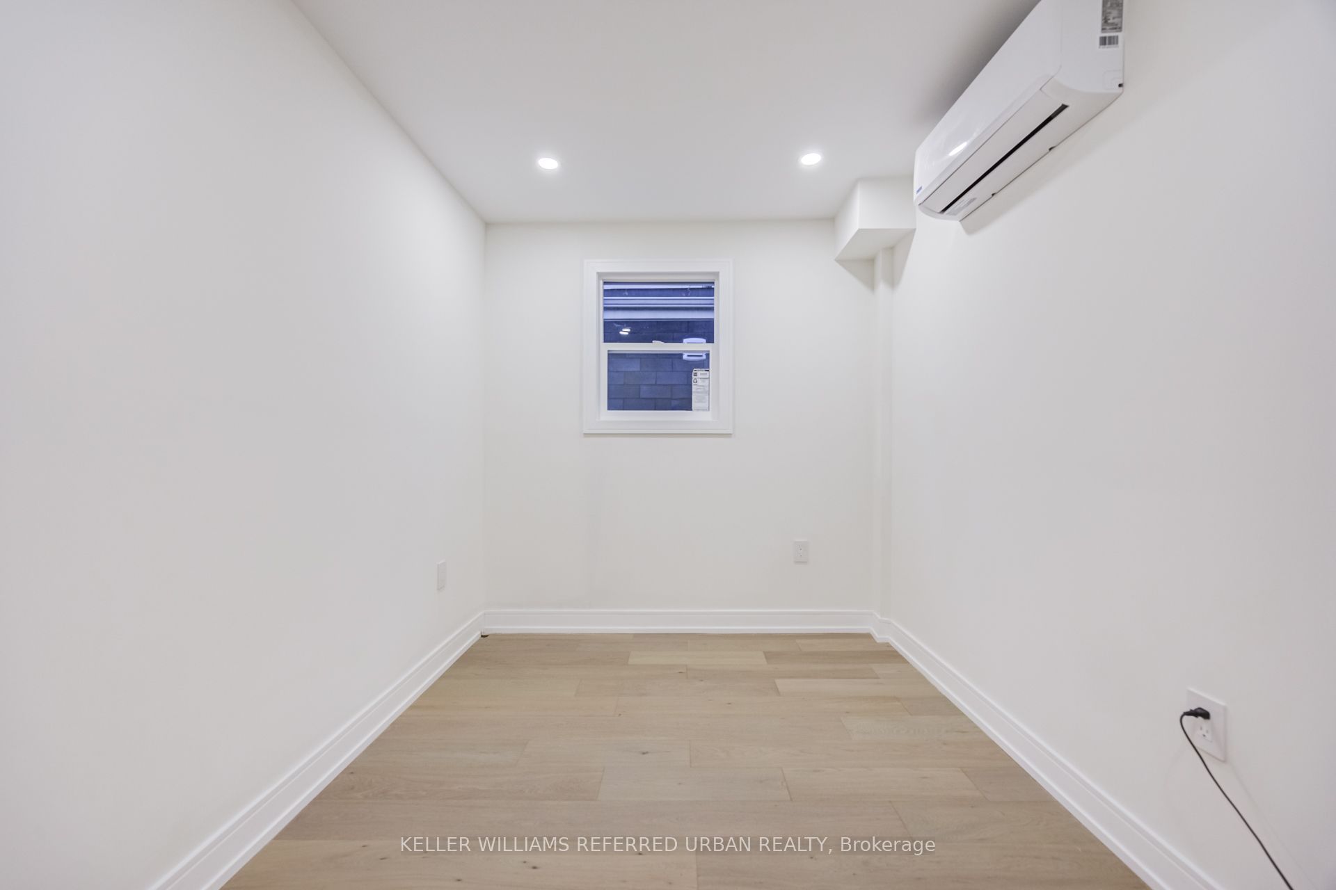 3455 Yonge Street Property Photo 16