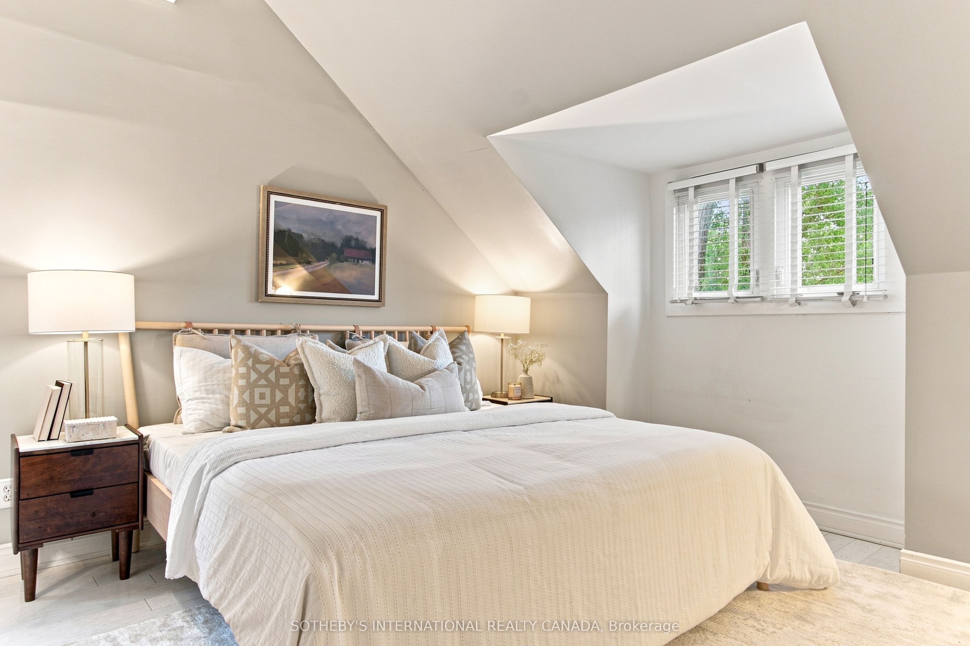 36 Aberdeen Avenue Property Photo 28