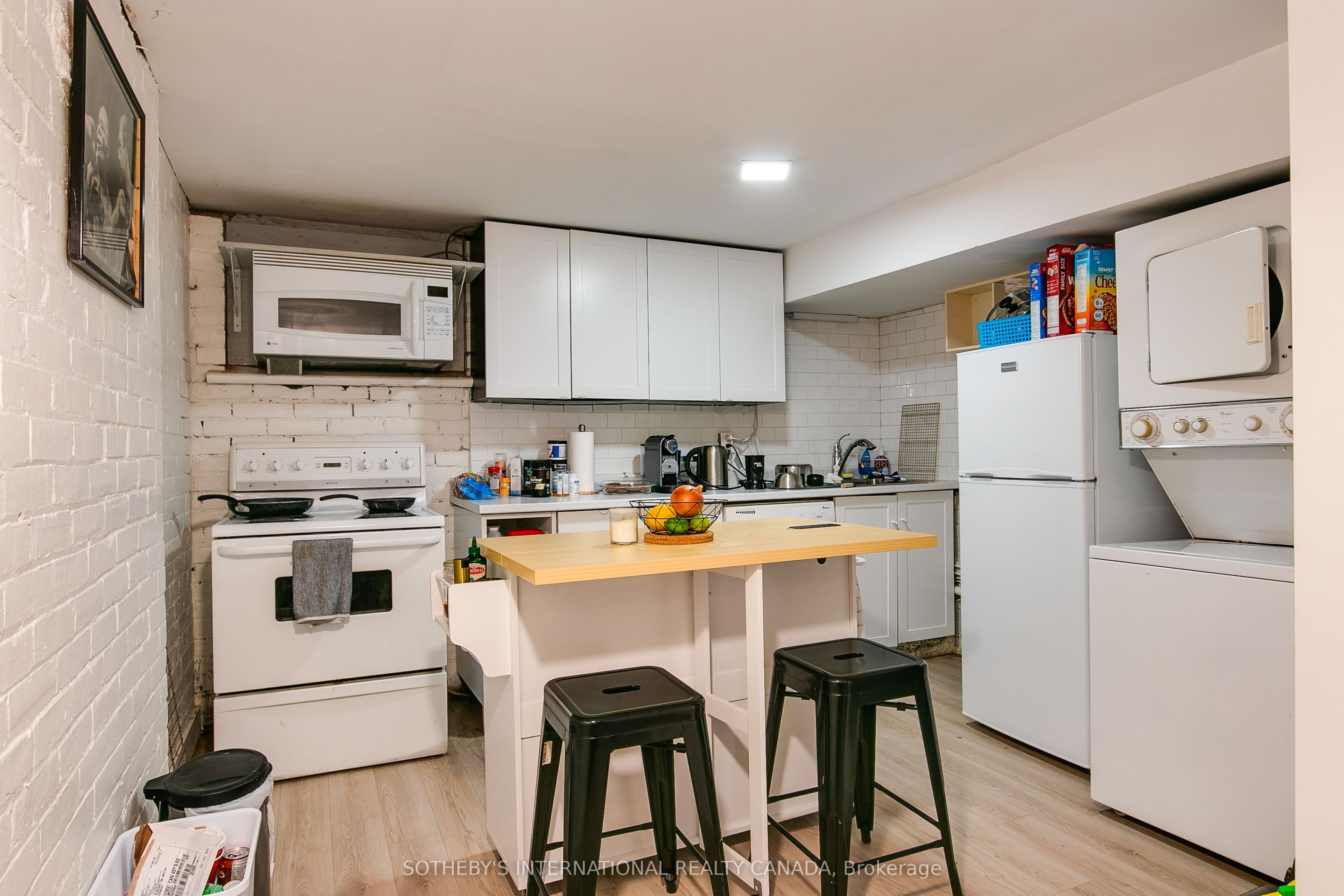 36 Aberdeen Avenue Property Photo 34
