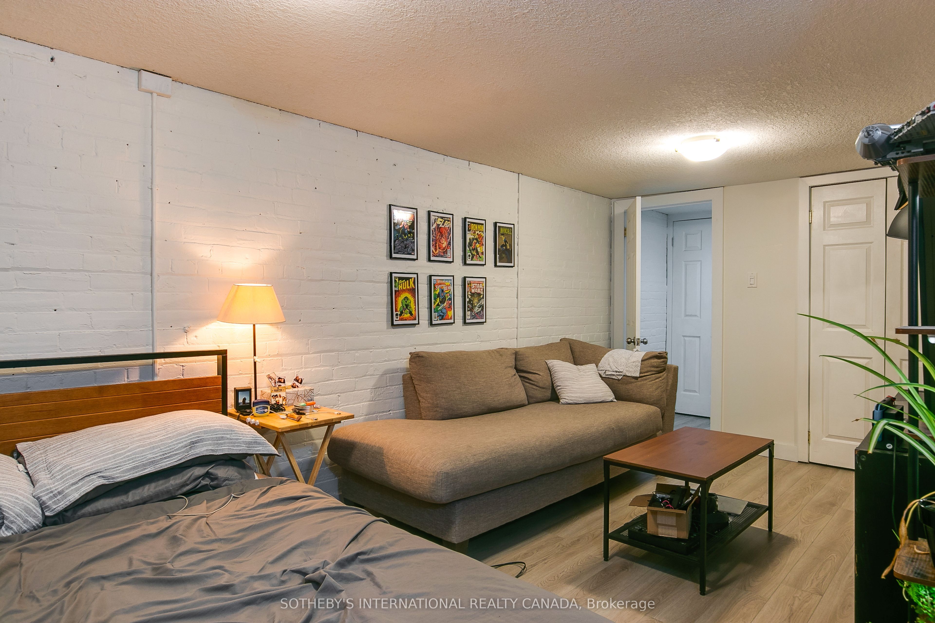 36 Aberdeen Avenue Property Photo 35
