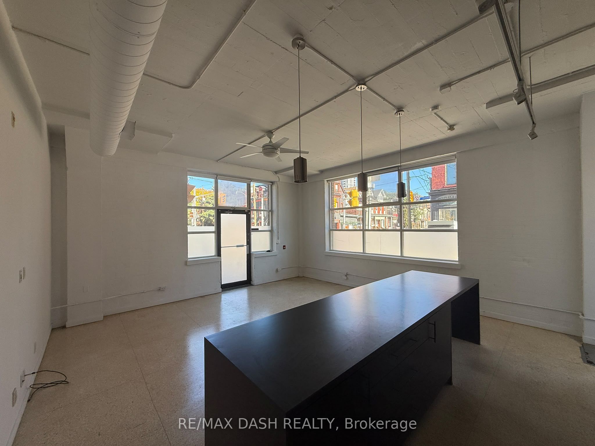 365 Dundas Street E 104 Property Photo 4