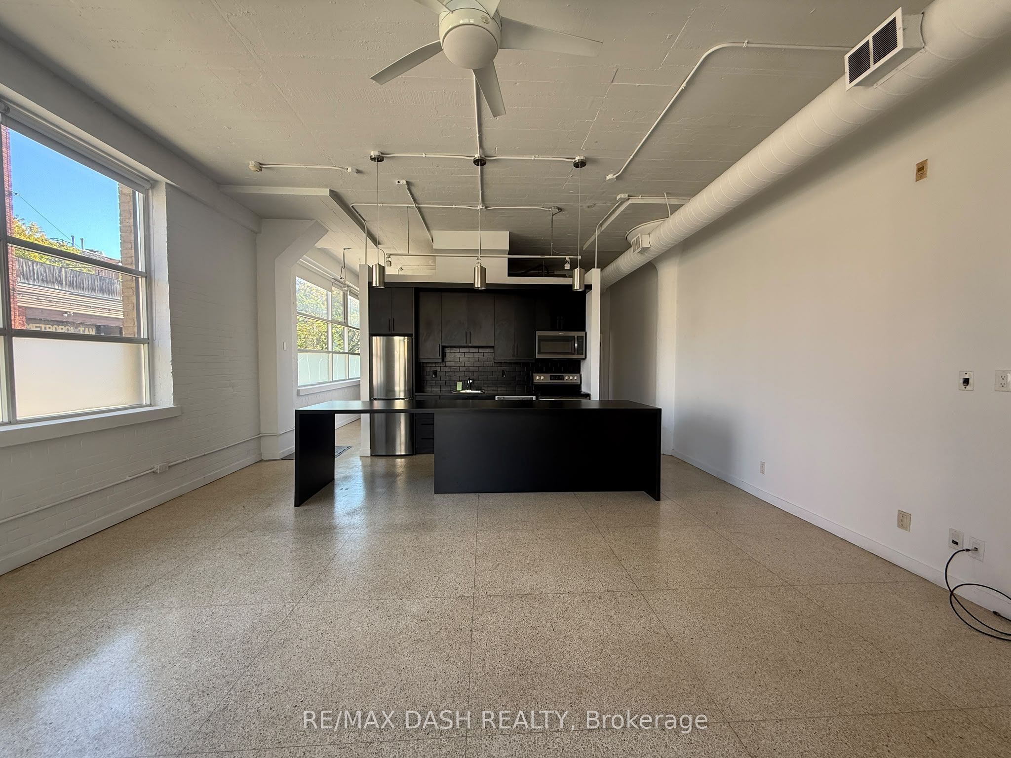 365 Dundas Street E 104 Property Photo 7