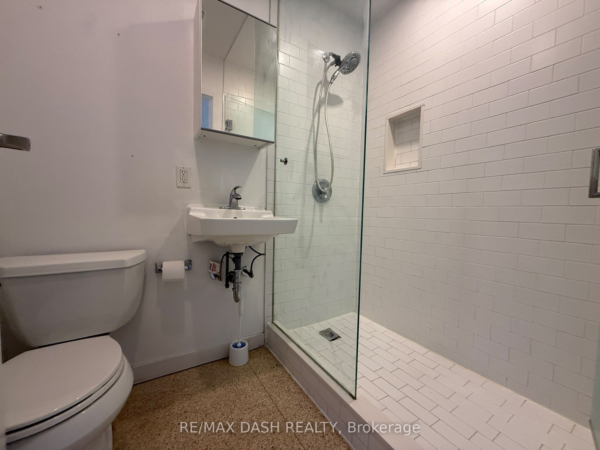 365 Dundas Street E 104 Property Photo 15
