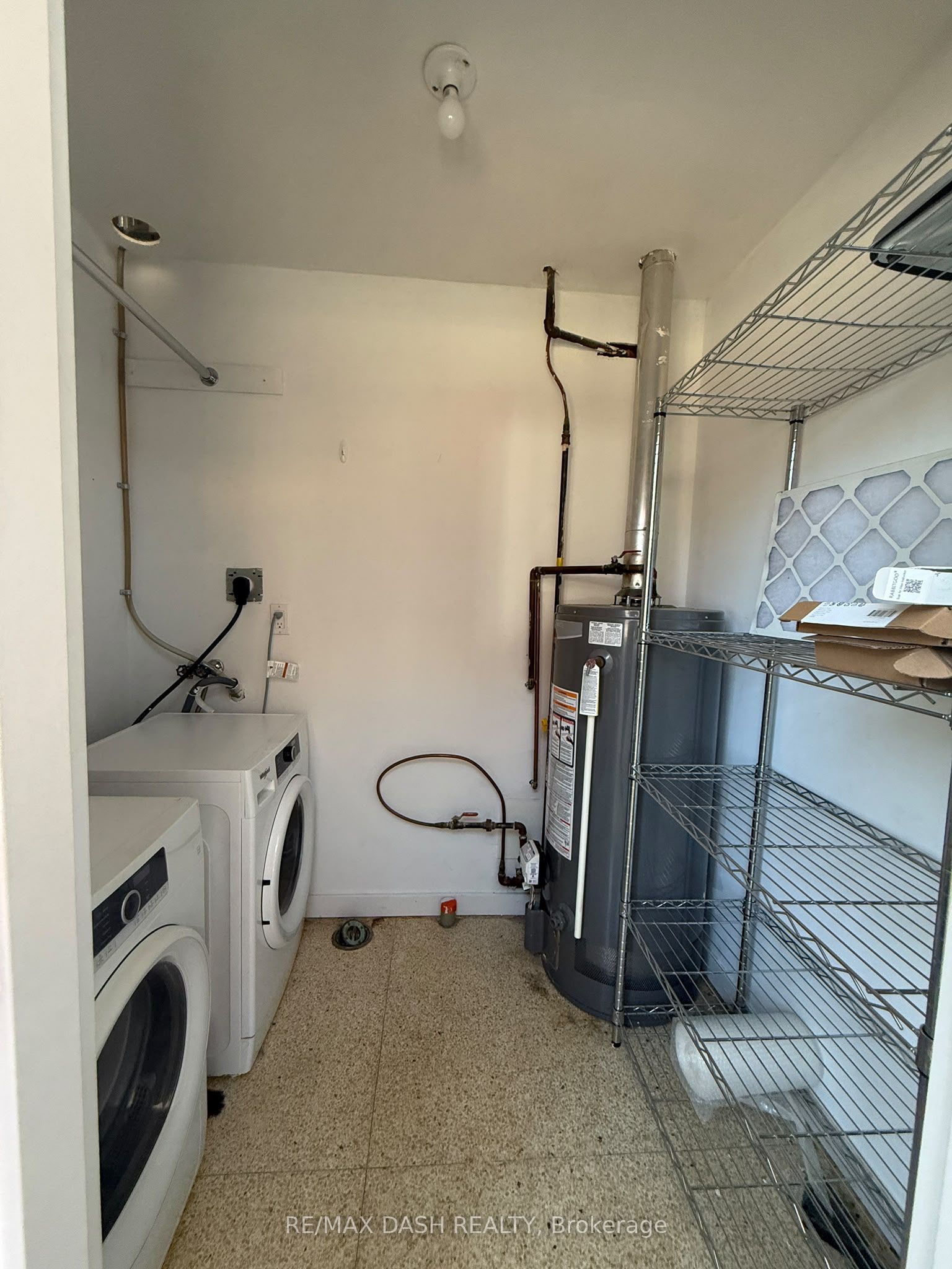 365 Dundas Street E 104 Property Photo 16