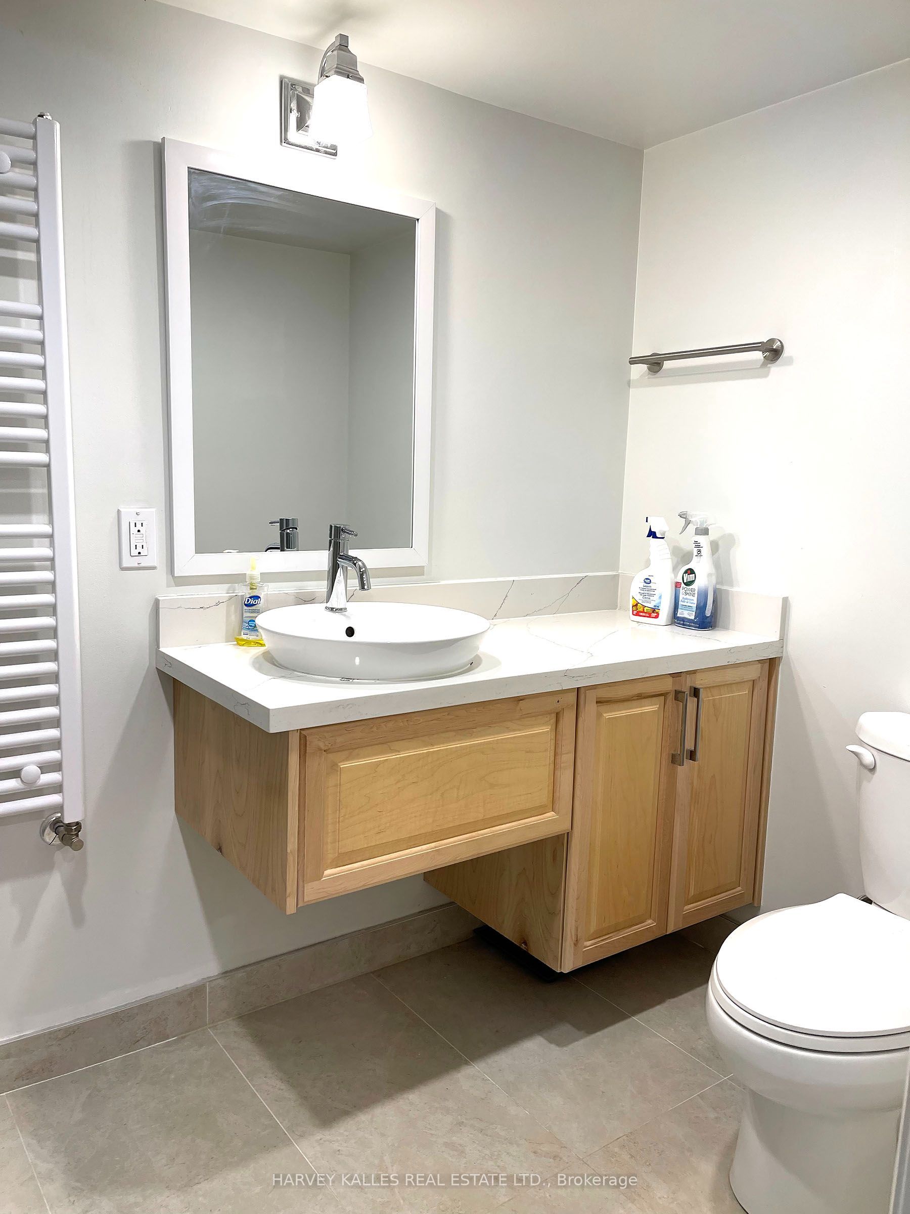 488 Lansdowne Avenue Lower Property Photo 14
