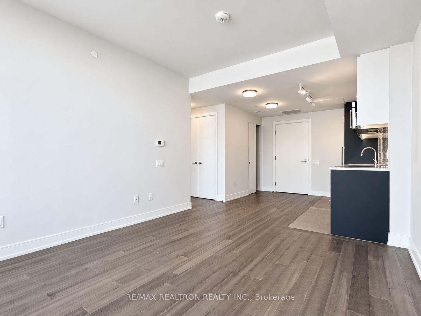 664 Spadina Avenue 1004 Property Photo 4