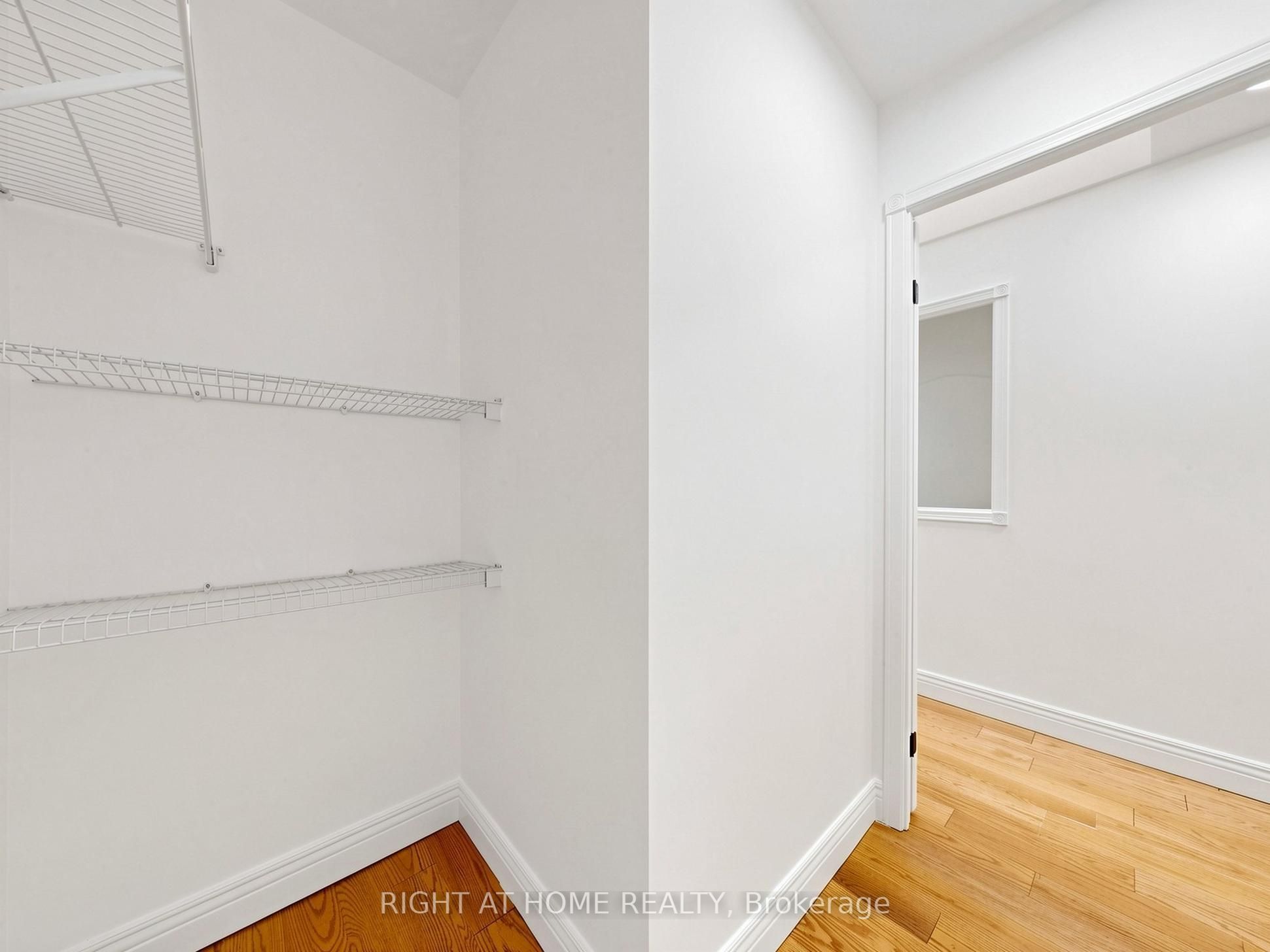 28 Sommerset Way 1520 Property Photo 40