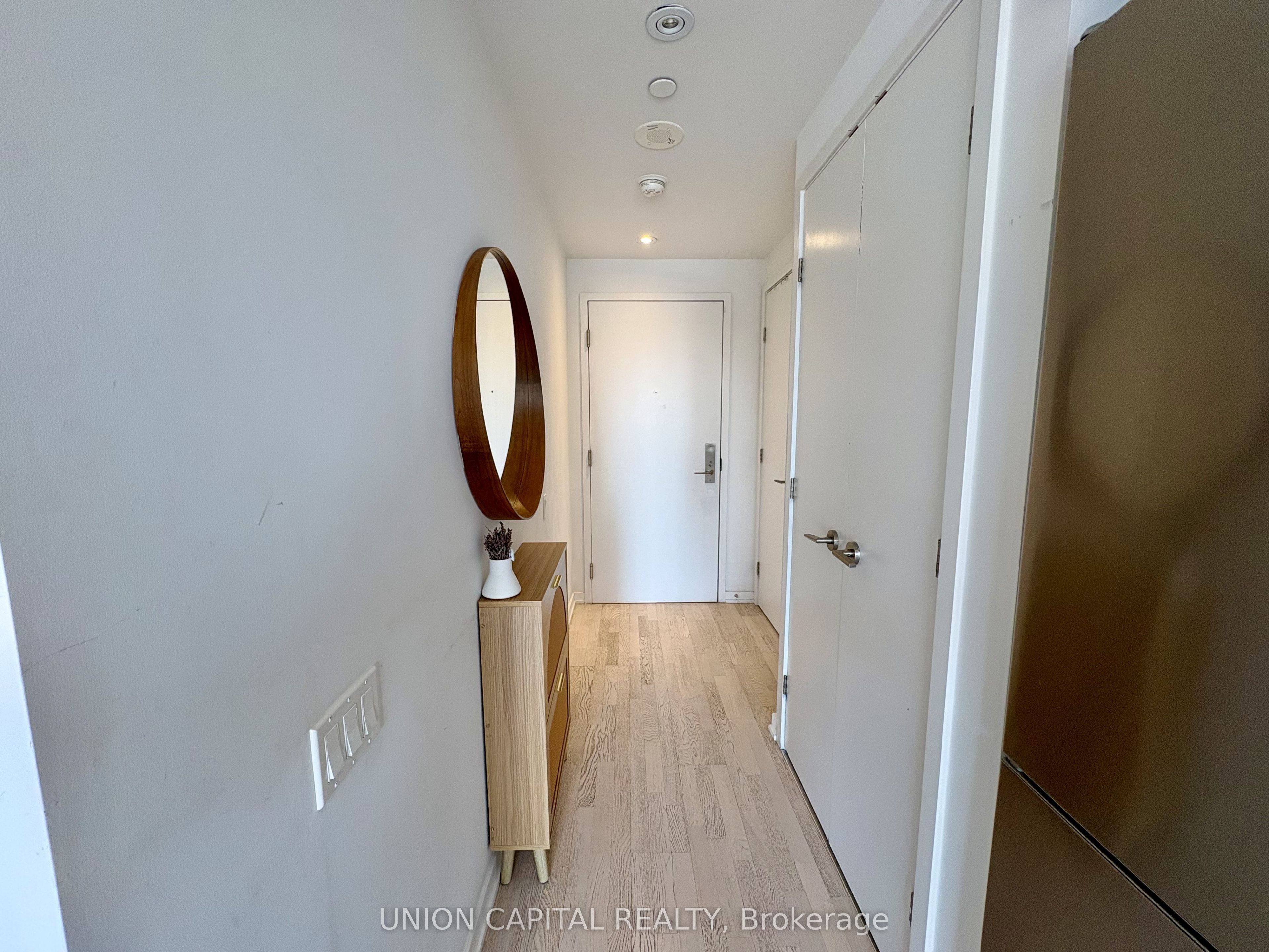 60 Colborne Street 1404 Property Photo 9