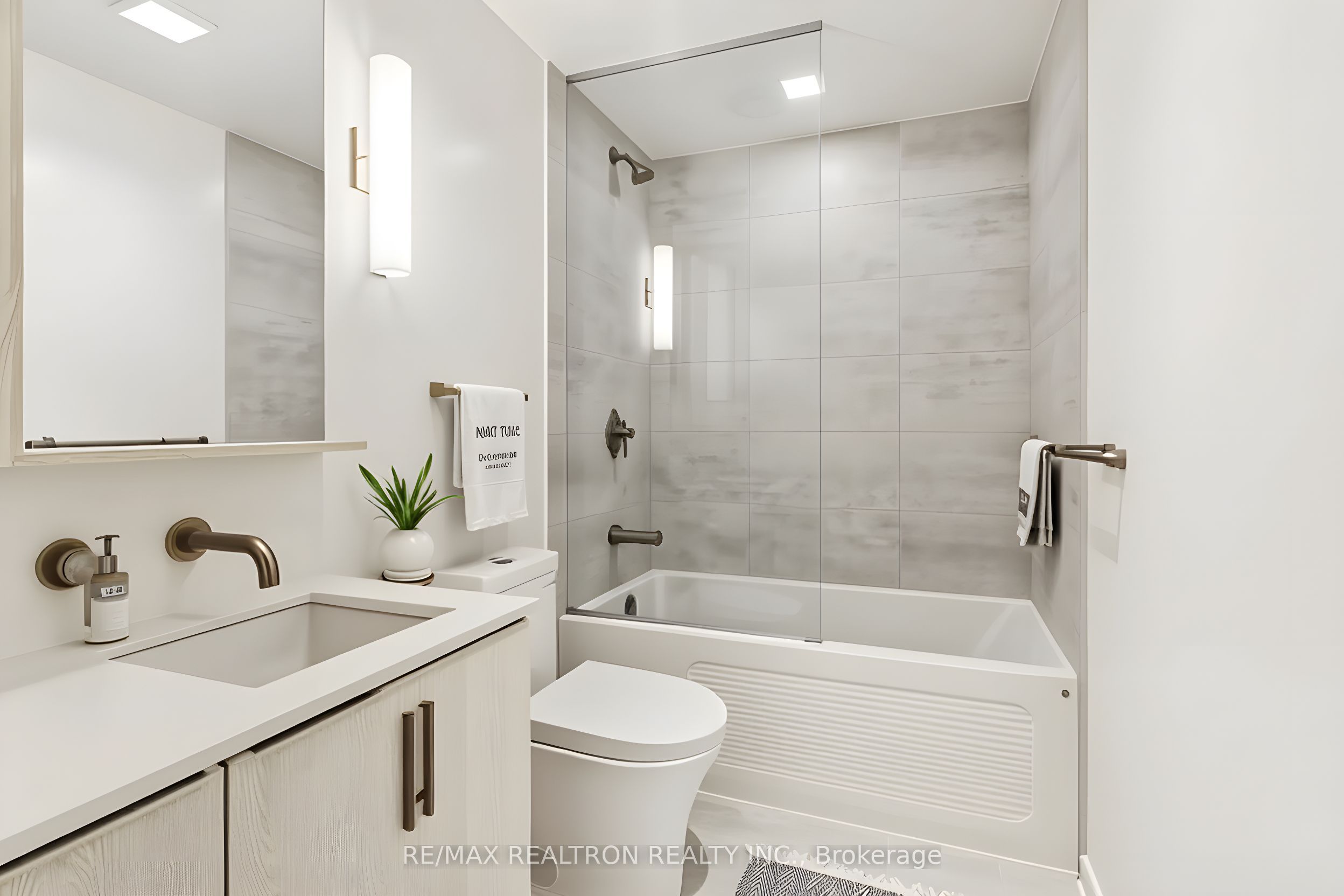 120 Broadway Avenue #502n Property Photo 10