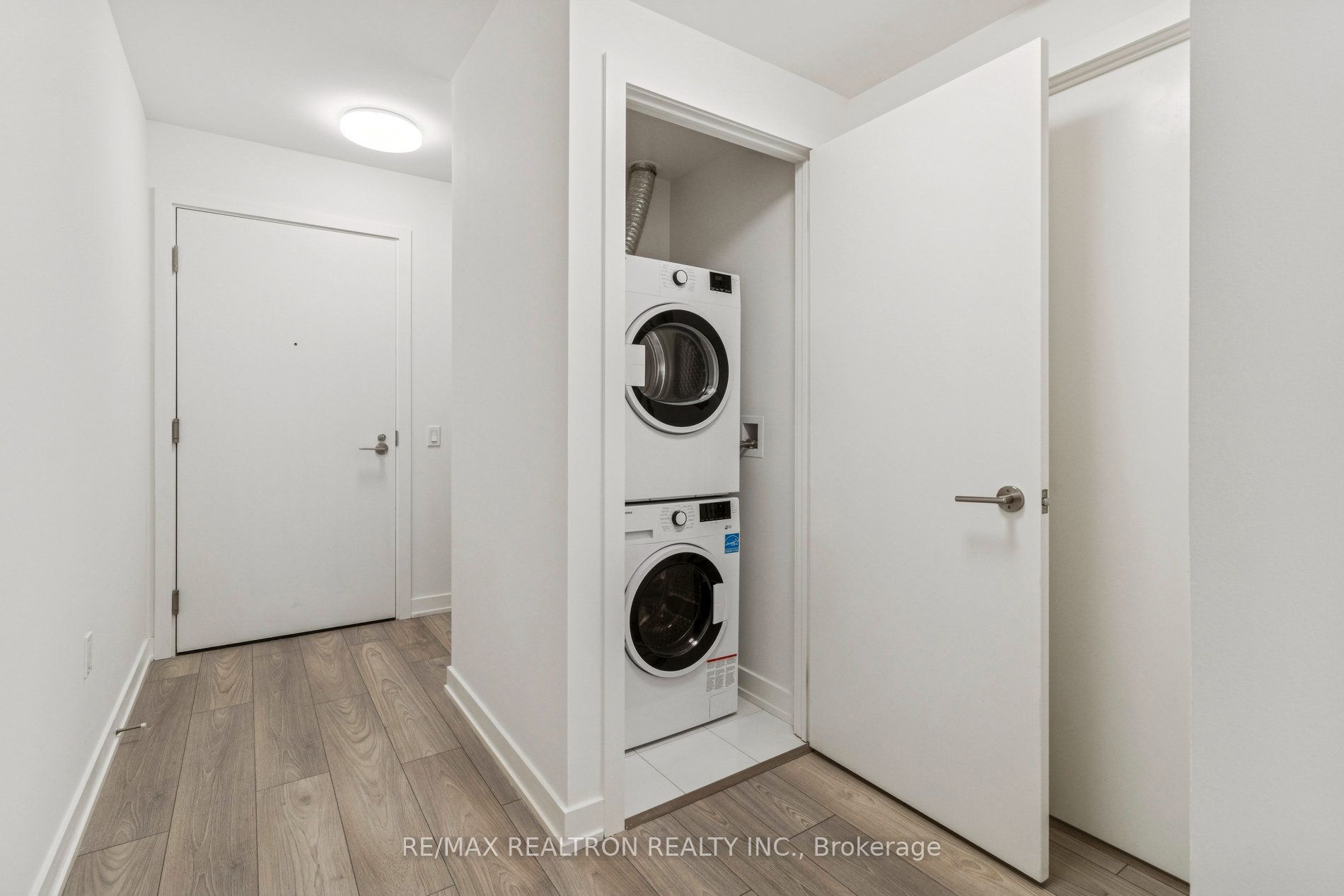 120 Broadway Avenue #502n Property Photo 20