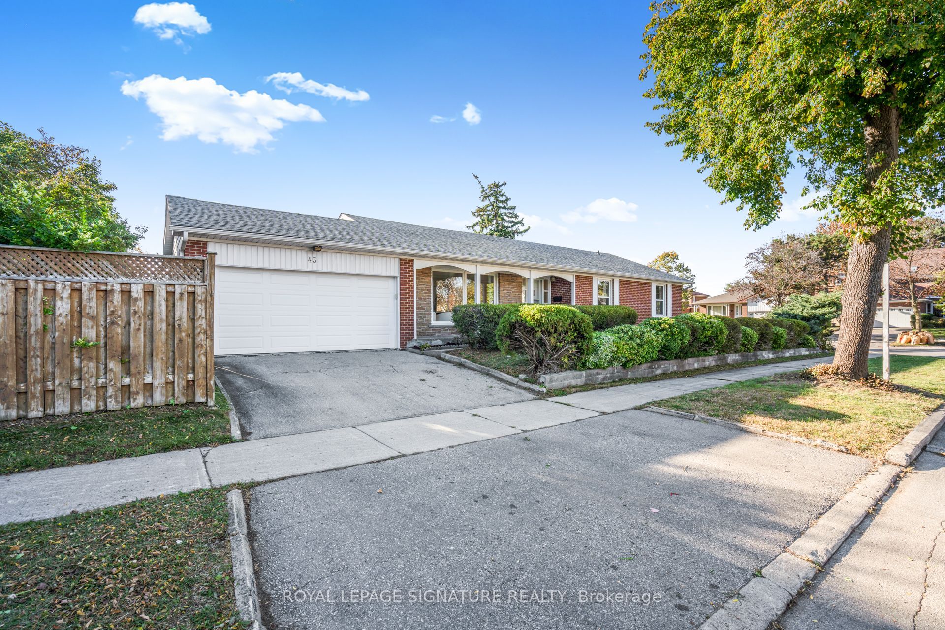 43 Kathrose Drive Property Photo 1