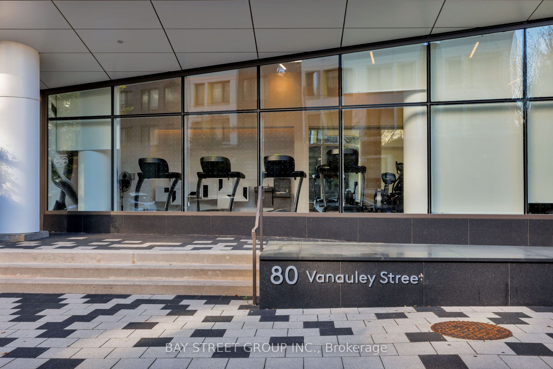 80 Vanauley Street 405 Property Photo 6