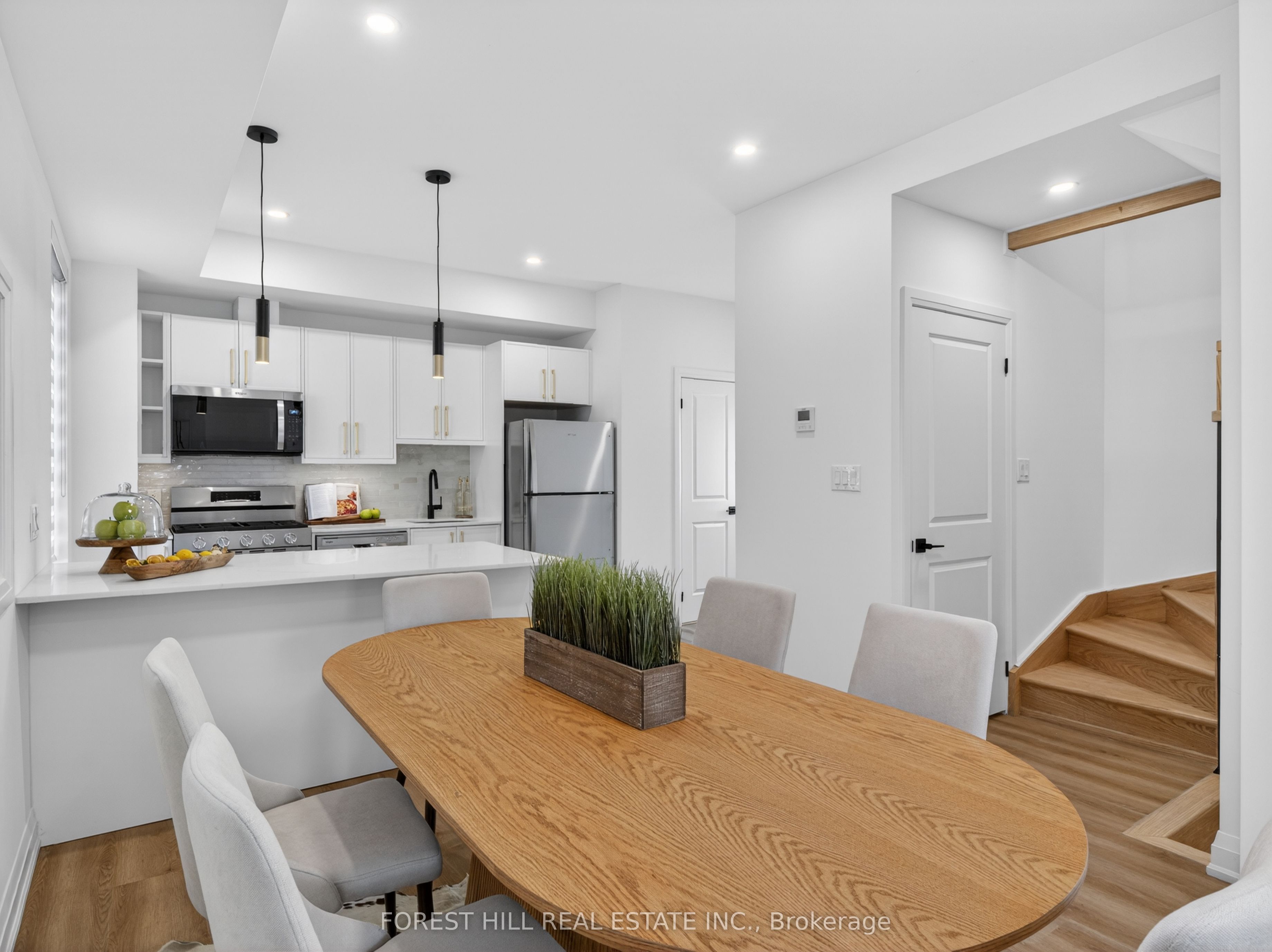 5 Hopperton Drive R - Garden Property Photo 3